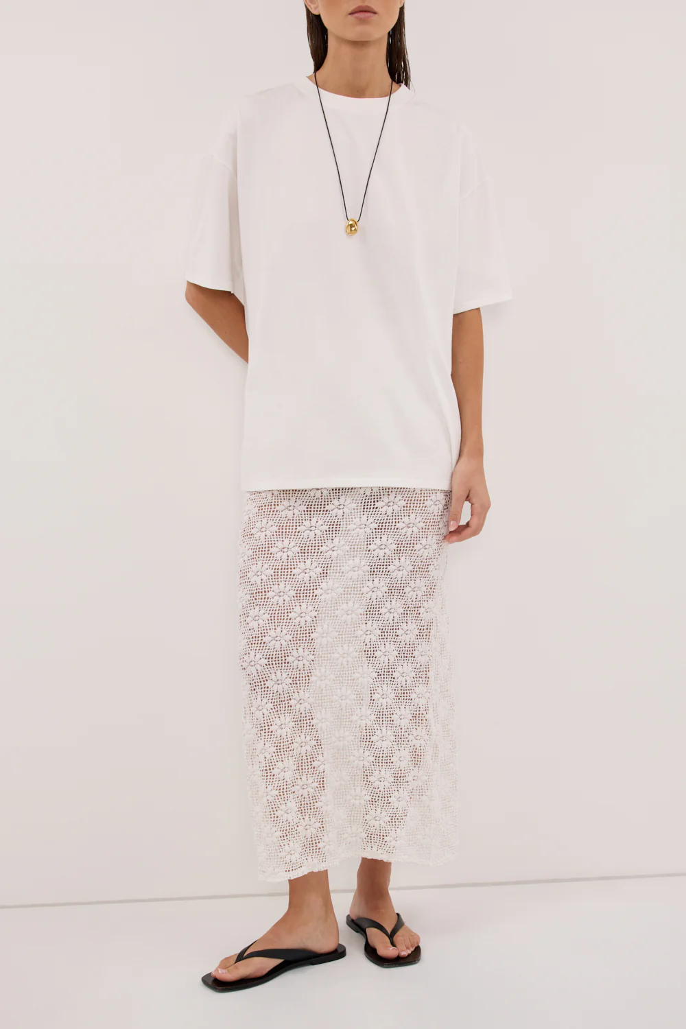 AGNES WHITE CROCHET COLUMN MIDI SKIRT - Image 2