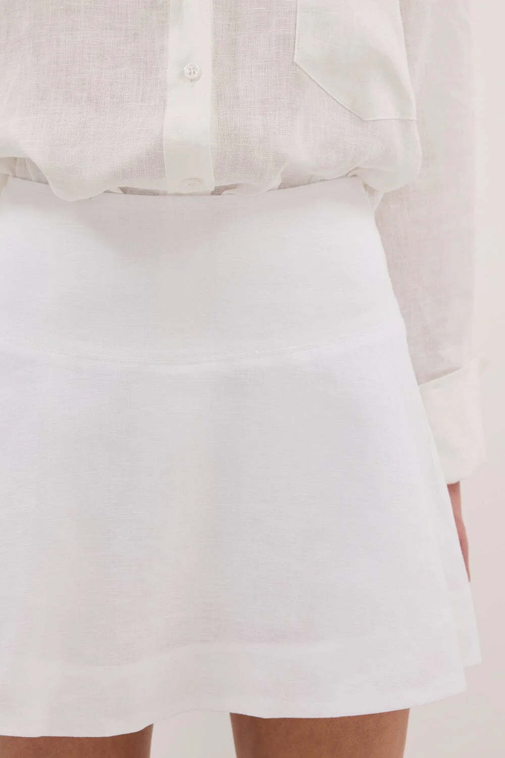 ALEA WHITE LINEN FLOUNCE MINI SKIRT - Image 6