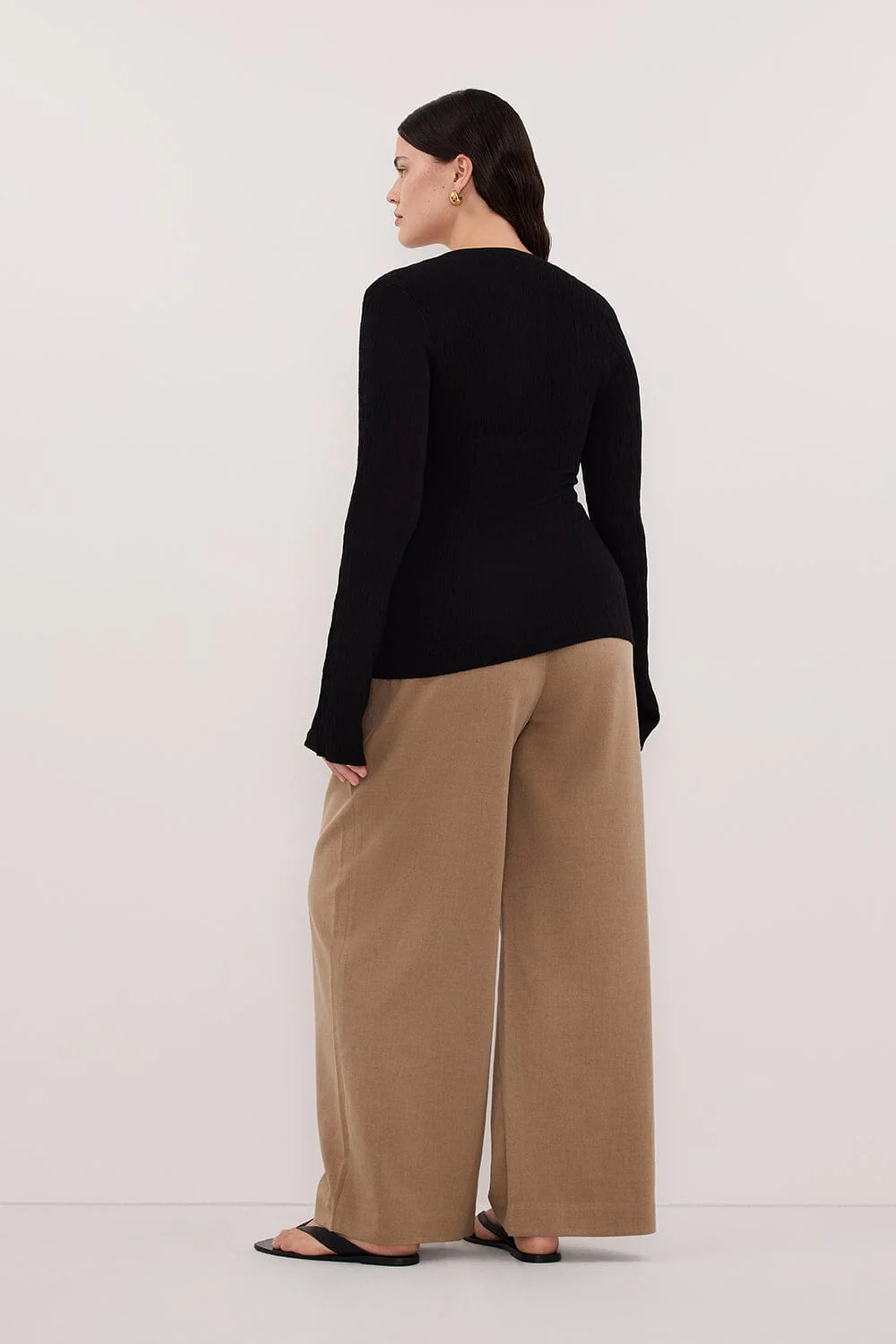 ALIAS BLACK LONG SLEEVE KNIT TOP - Image 7