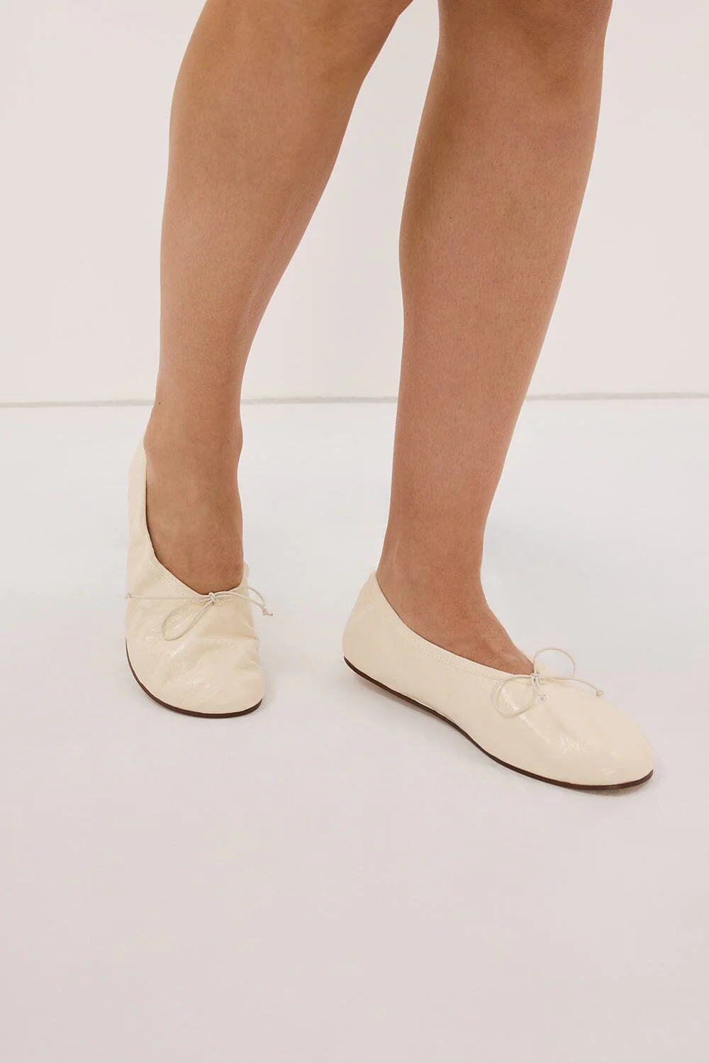 ALIAS MAE KORA BALLET FLAT BONE - Image 4