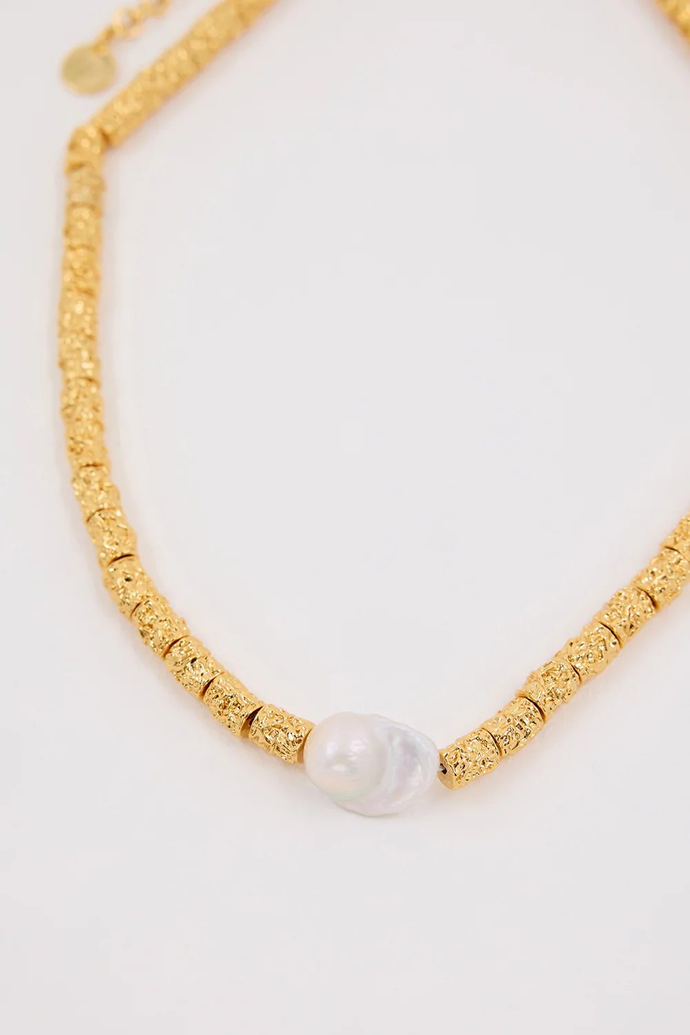 AMBER SCEATS LIORA NECKLACE GOLD - Image 3