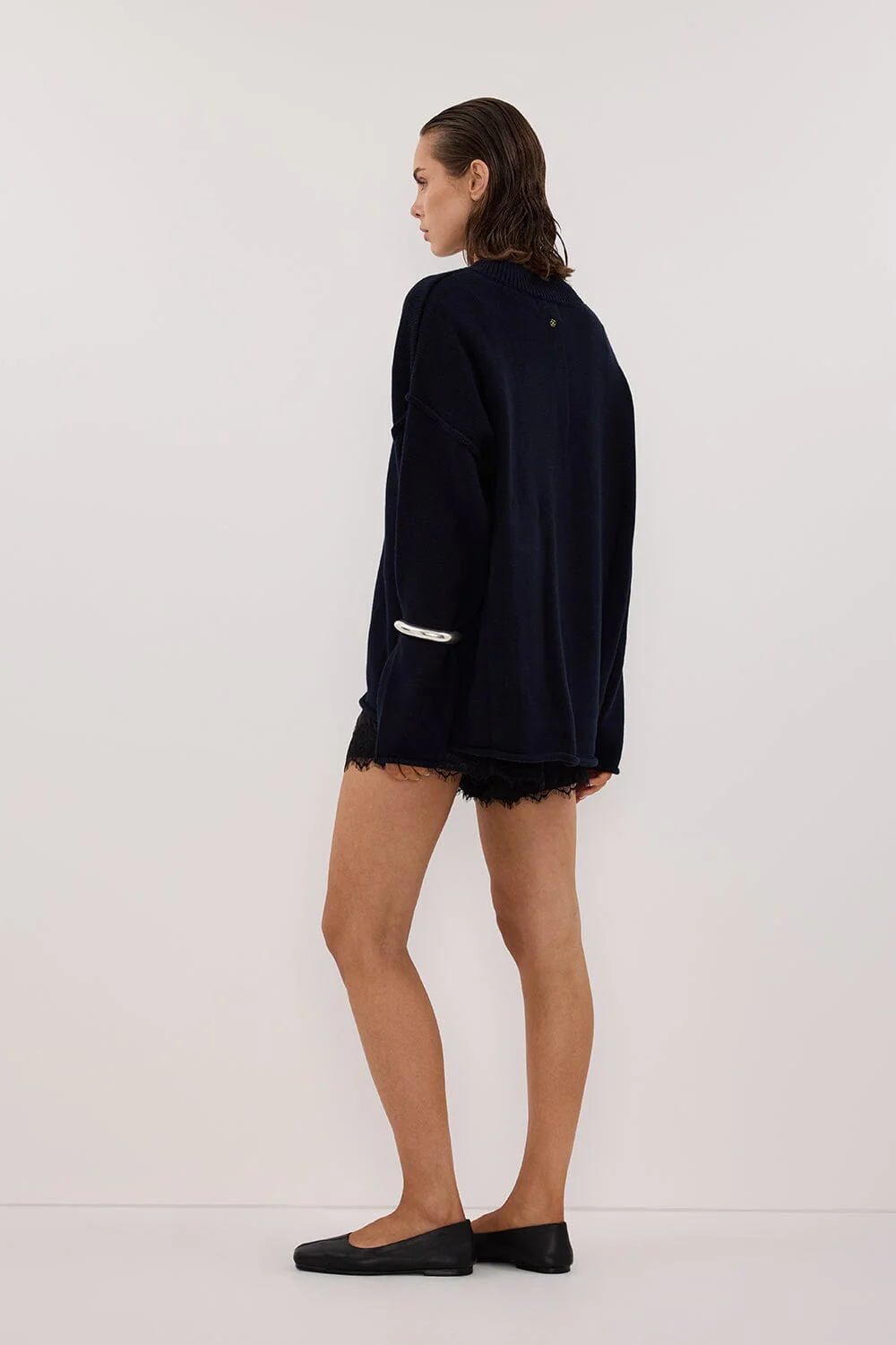 ANDREA BLACK CUPRO LACE SHORT - Image 3