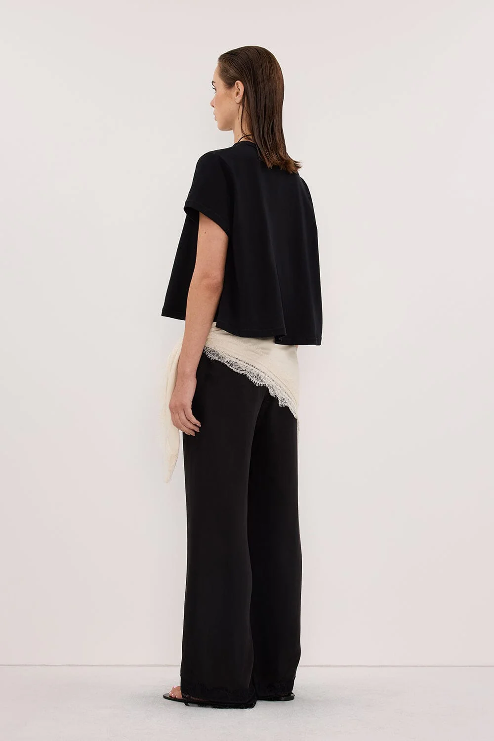 ANDREA SANDSTONE CUPRO LACE SCARF - Image 4