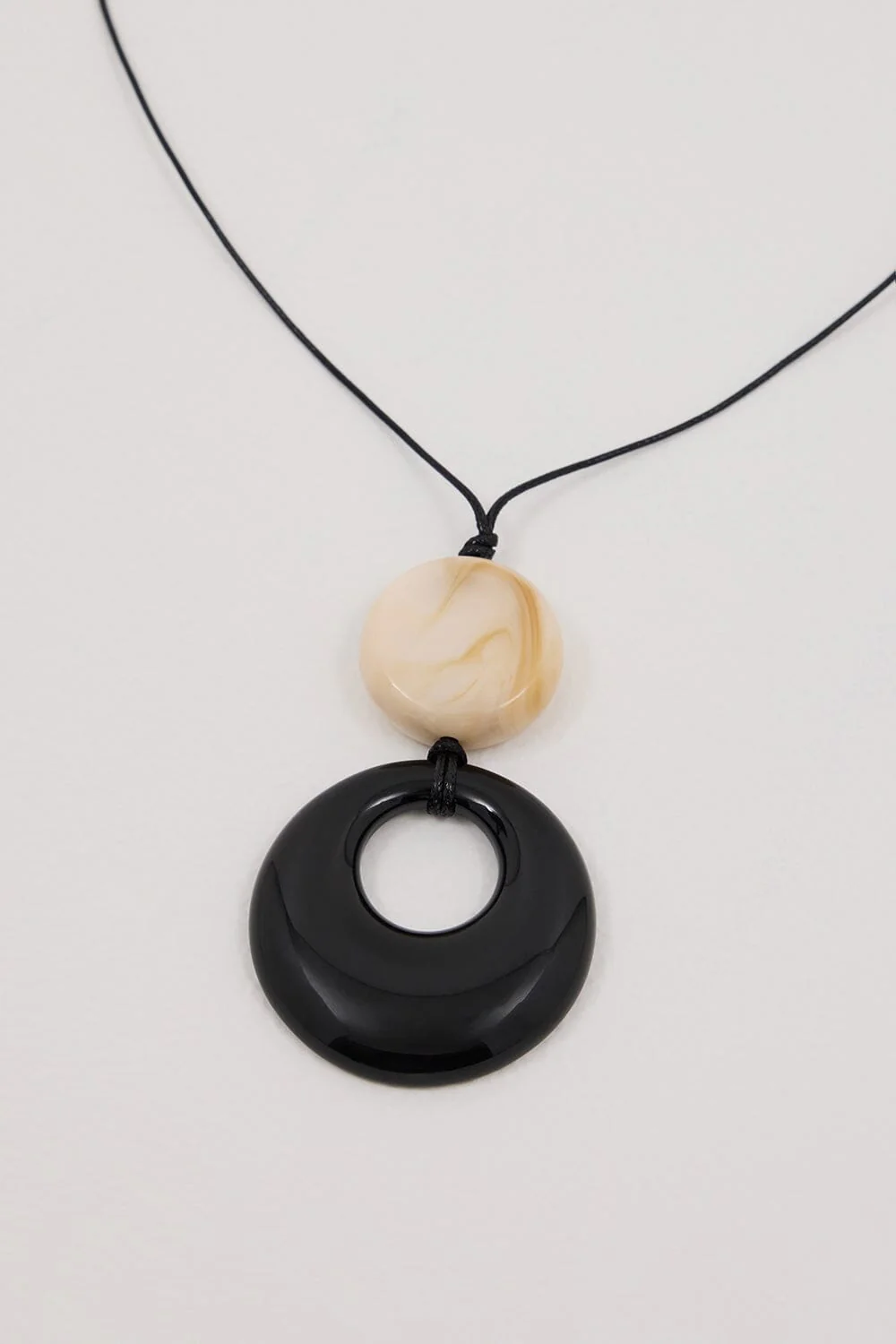 ANNA ROSSI ALBA BLACK NECKLACE - Image 3