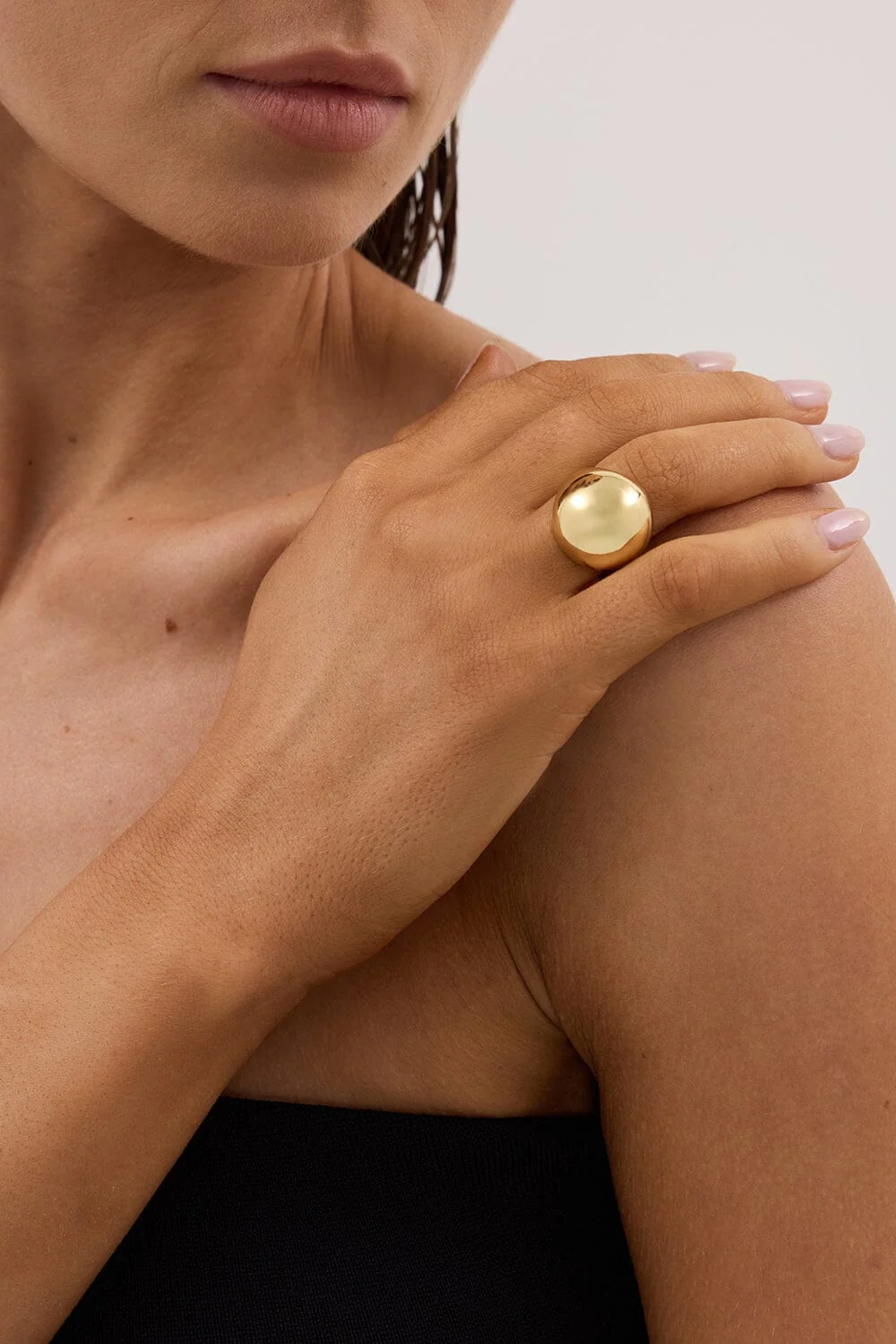 ANNA ROSSI CURVATURE GOLD RING - Image 2