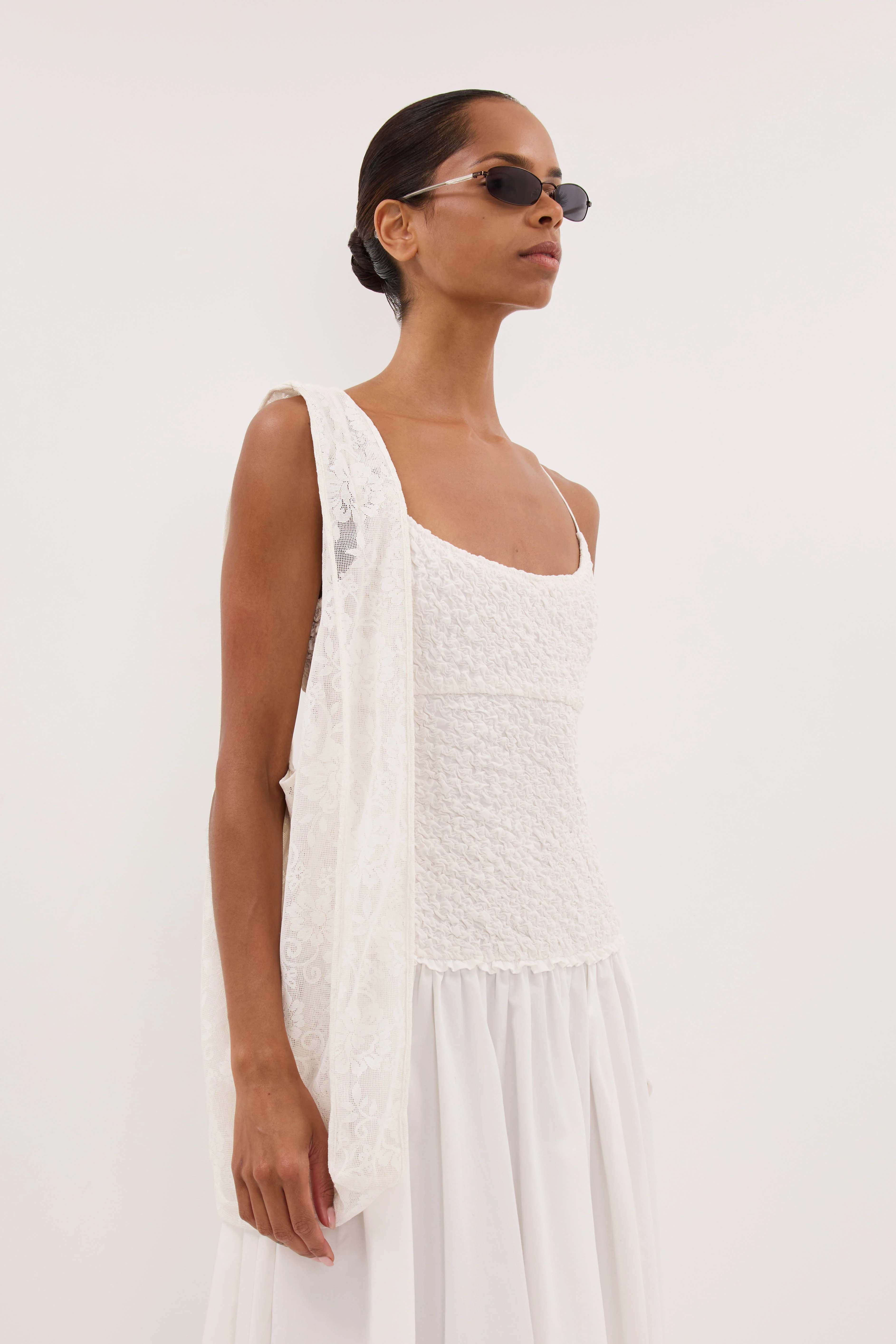 ANYA WHITE LACE SHOULDER BAG - Image 3