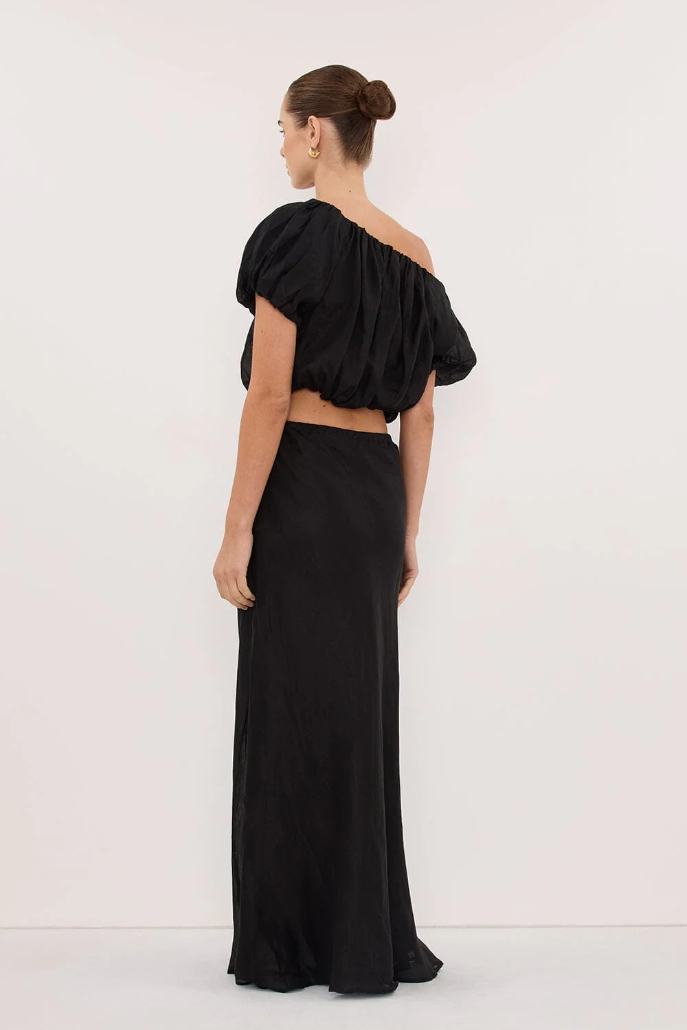 ARLO BLACK RAMIE OFF SHOULDER BUBBLE TOP - Image 4
