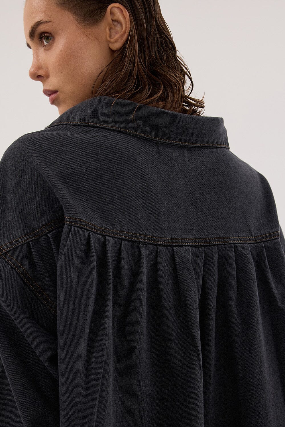 ASHTON WASHED BLACK OVERSIZED DENIM SHIRT - Image 6