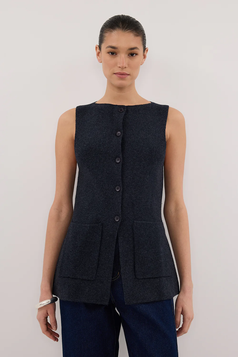 AVA INK LONGINE KNIT VEST - Image 2