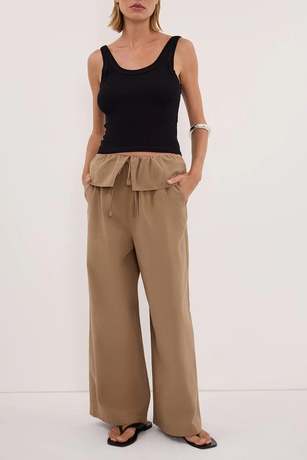 BENTLEE CARAMEL COTTON FISHERMAN PANT - Image 2