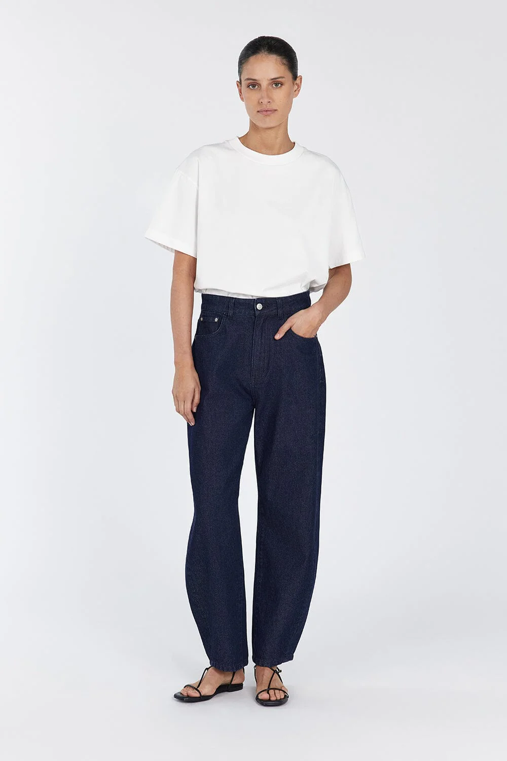 CALEB INDIGO BARREL LEG JEAN - Image 6