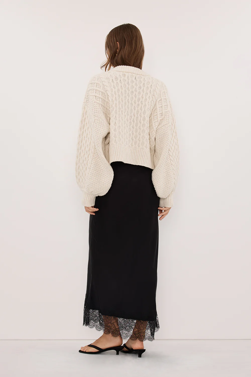CARMEN IVORY CABLE KNIT CARDIGAN - Image 5