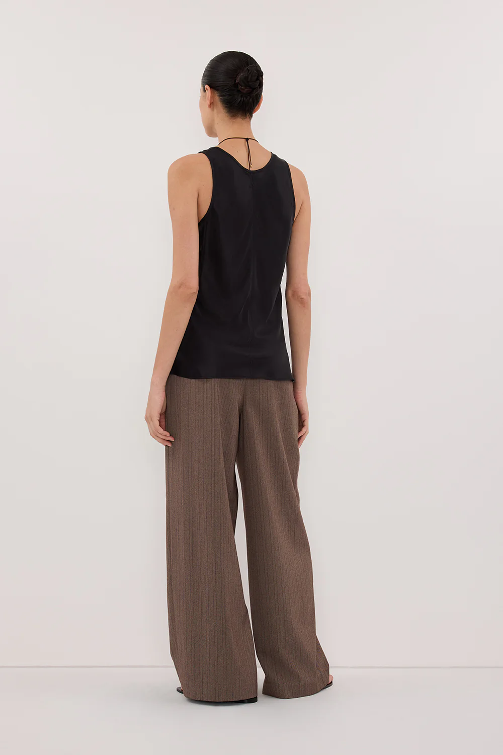 COLETTE BLACK SILK CAMI TOP - Image 4