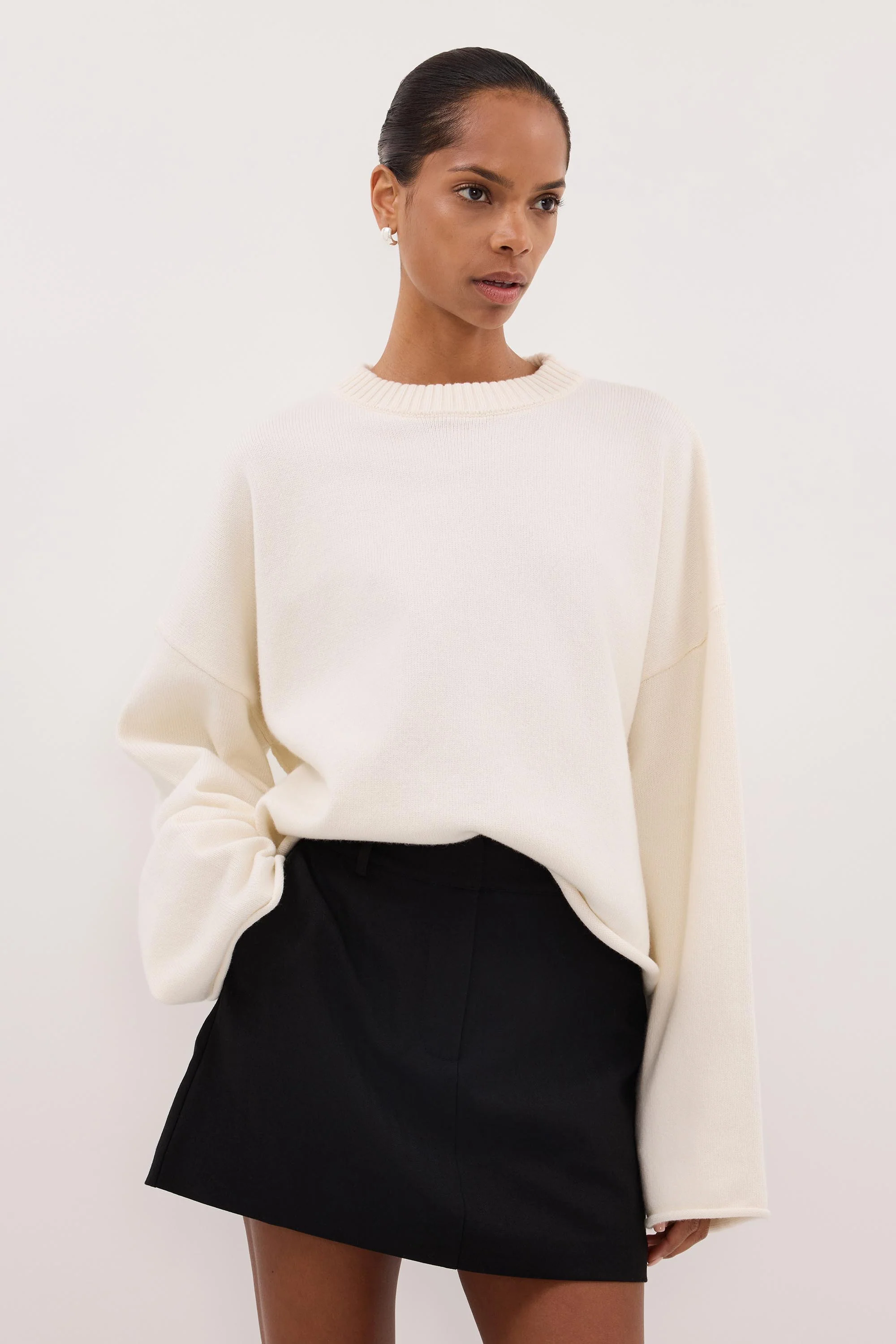 CYRUS BLACK FLY FRONT SKORT - Image 2