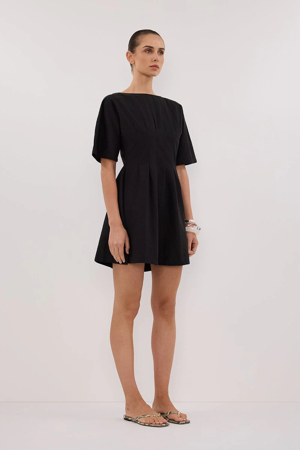 DAPHNE BLACK SLEEVED MINI DRESS - Image 3
