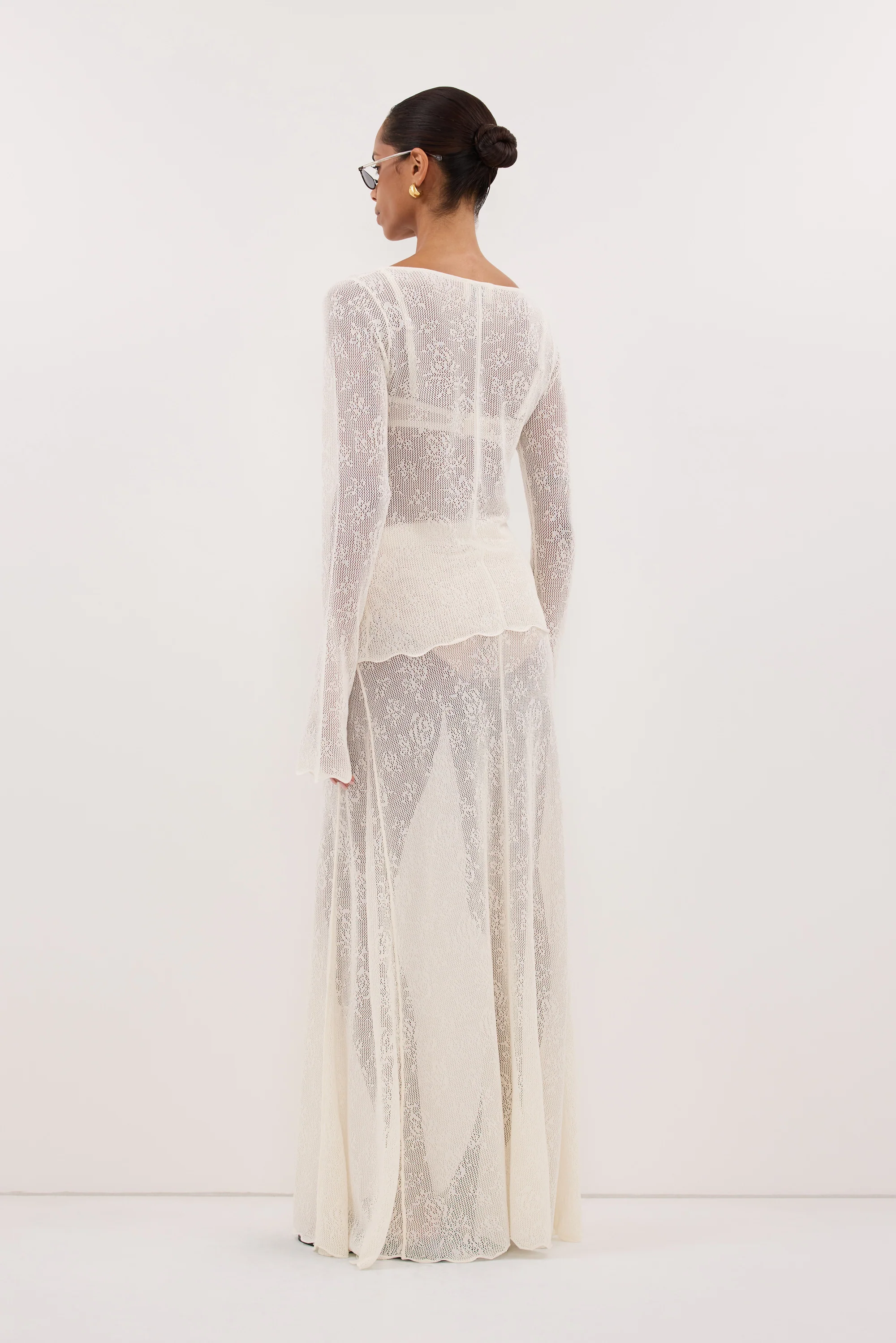 DELIA OFF WHITE LACE BUTTON TOP - Image 4