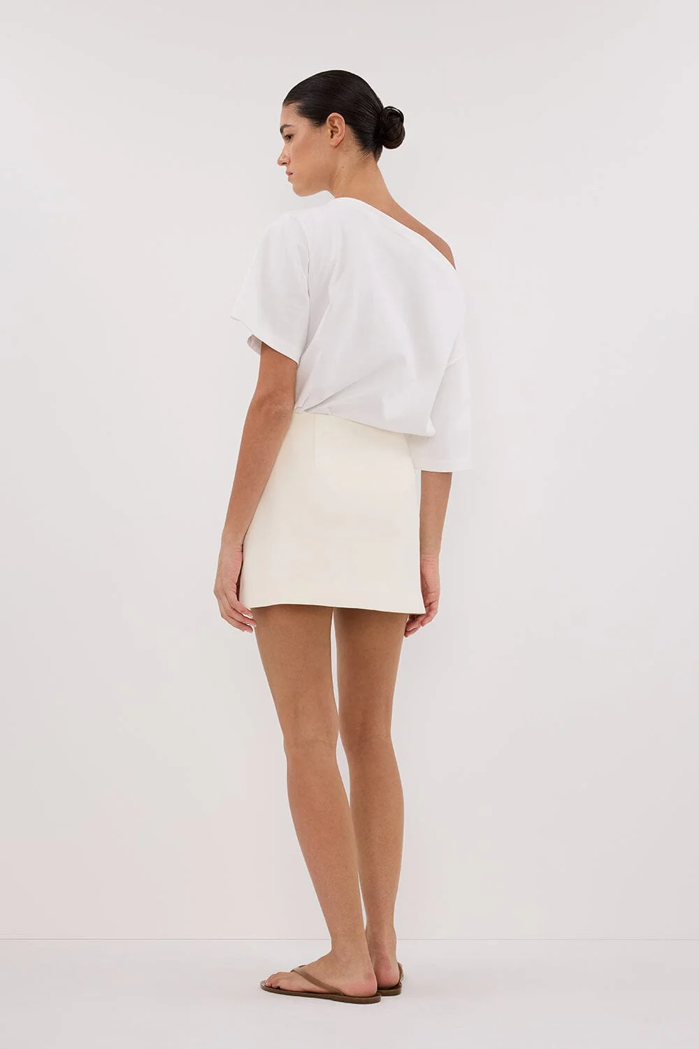 DEMI CREAM TAILORED SKORT - Image 4