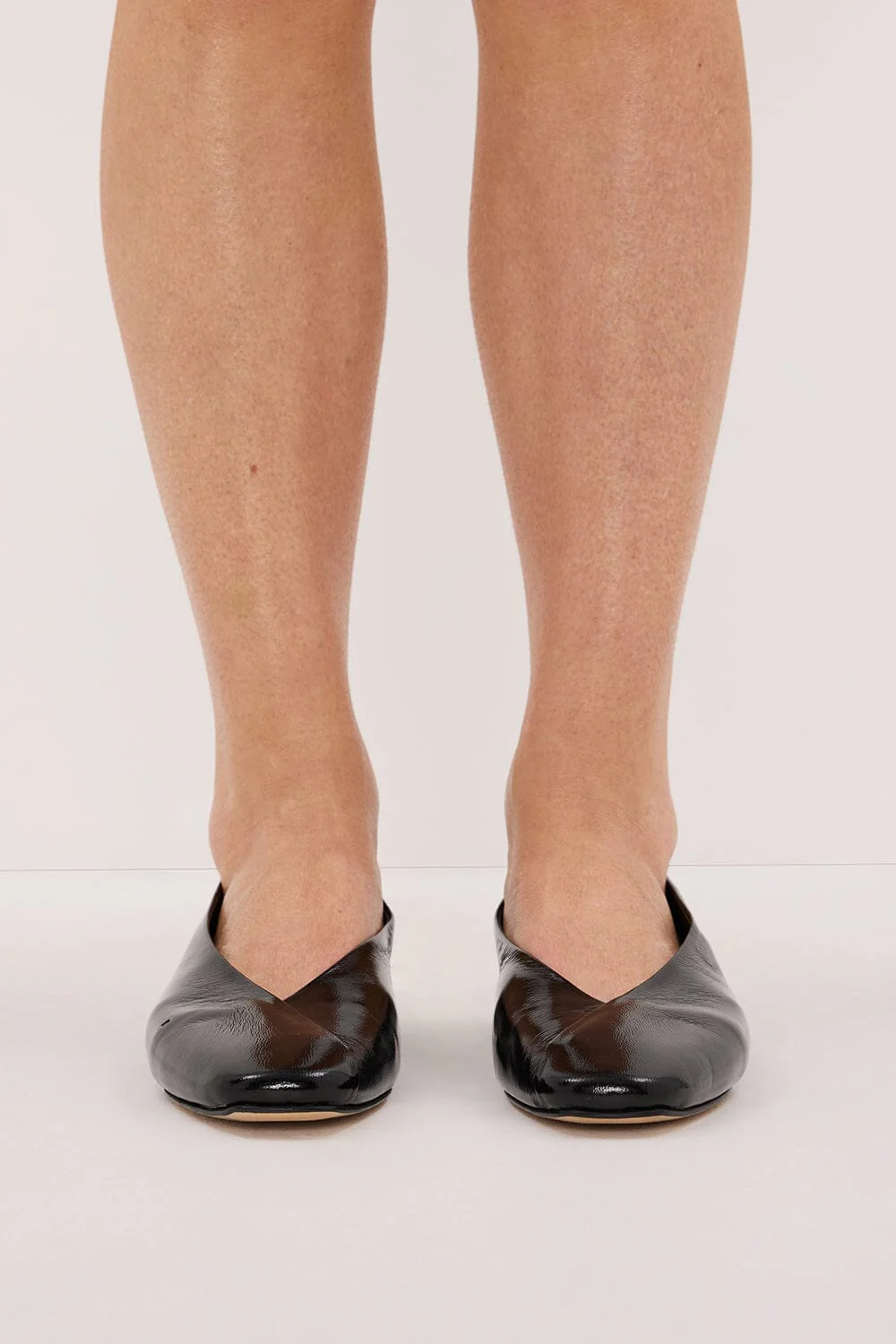 DOF STUDIOS CAMILLE BLACK GLOSSY BALLET FLAT - Image 3