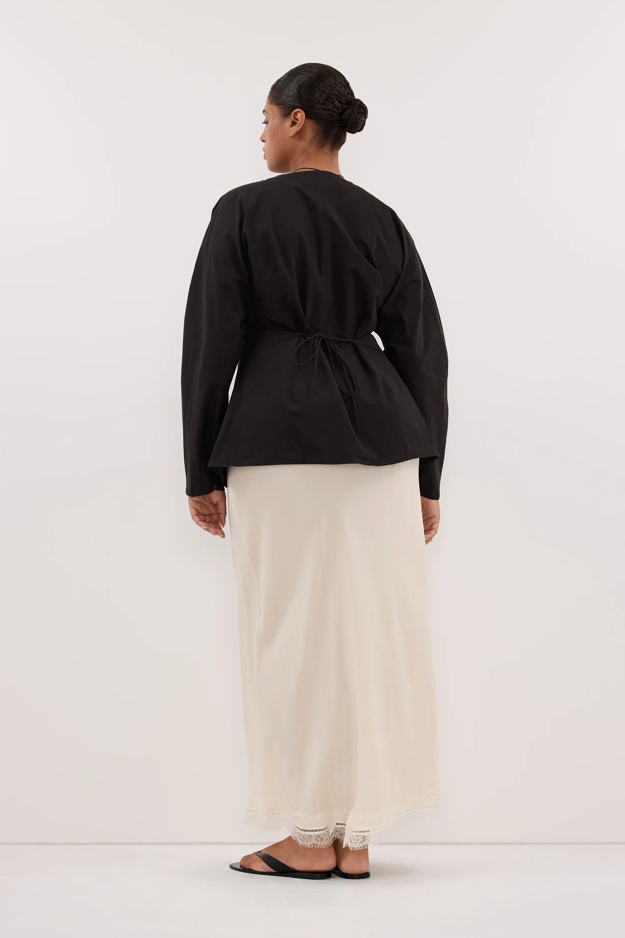 EDENA BLACK COTTON FITTED SHIRT - Image 7