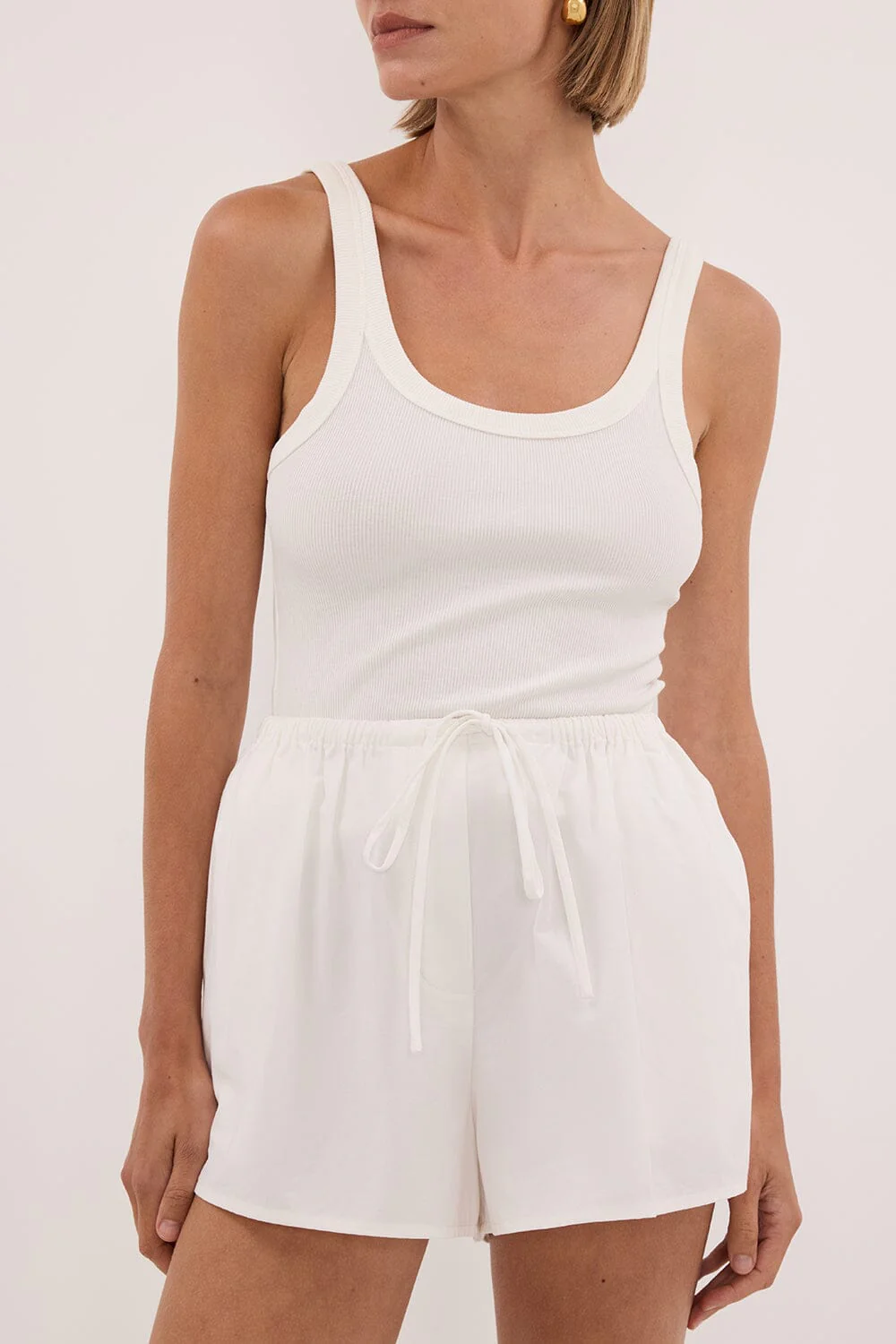 EDENA WHITE COTTON SHORT - Image 6
