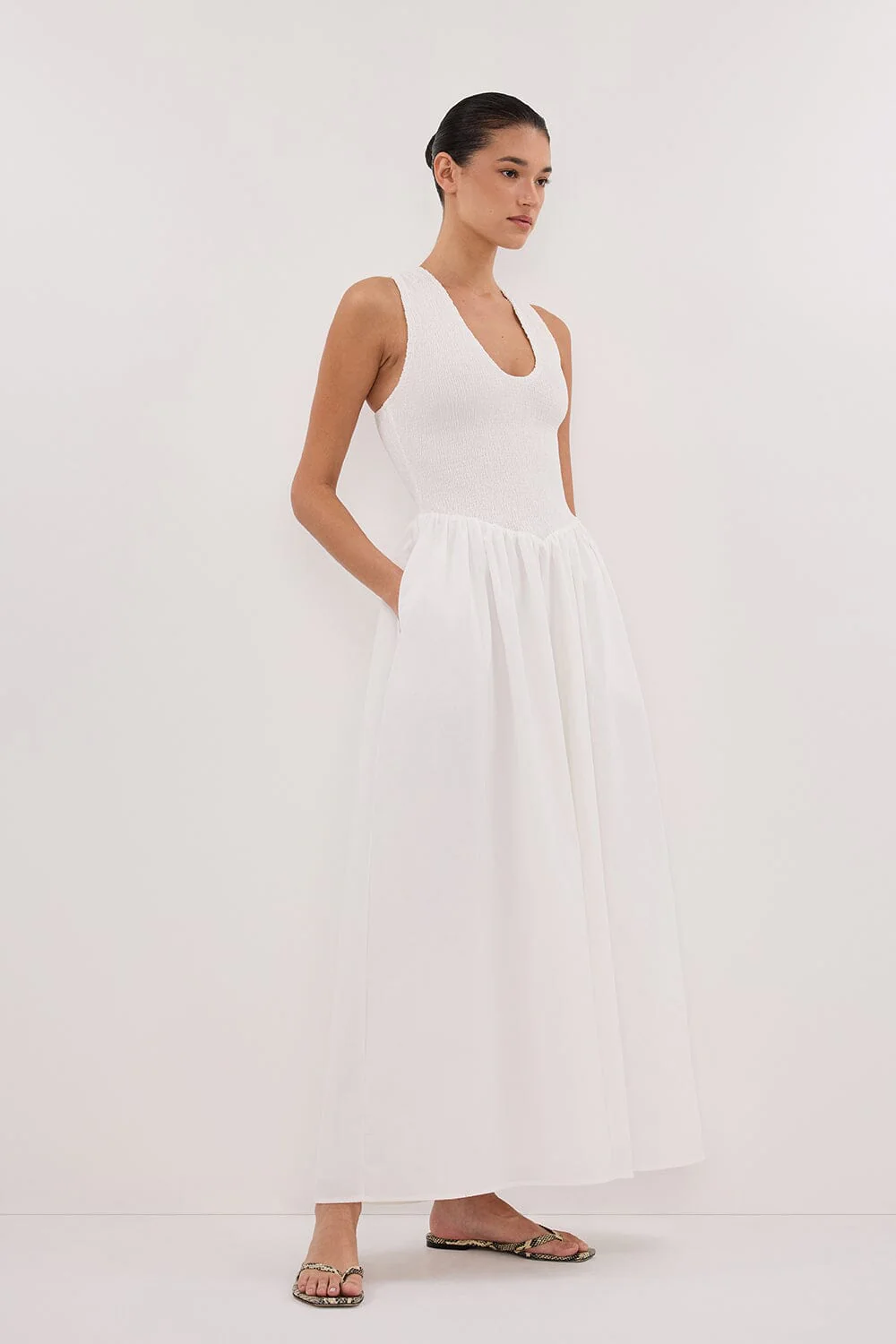 FLORENCE WHITE SLEEVELESS COTTON MIDI DRESS - Image 3
