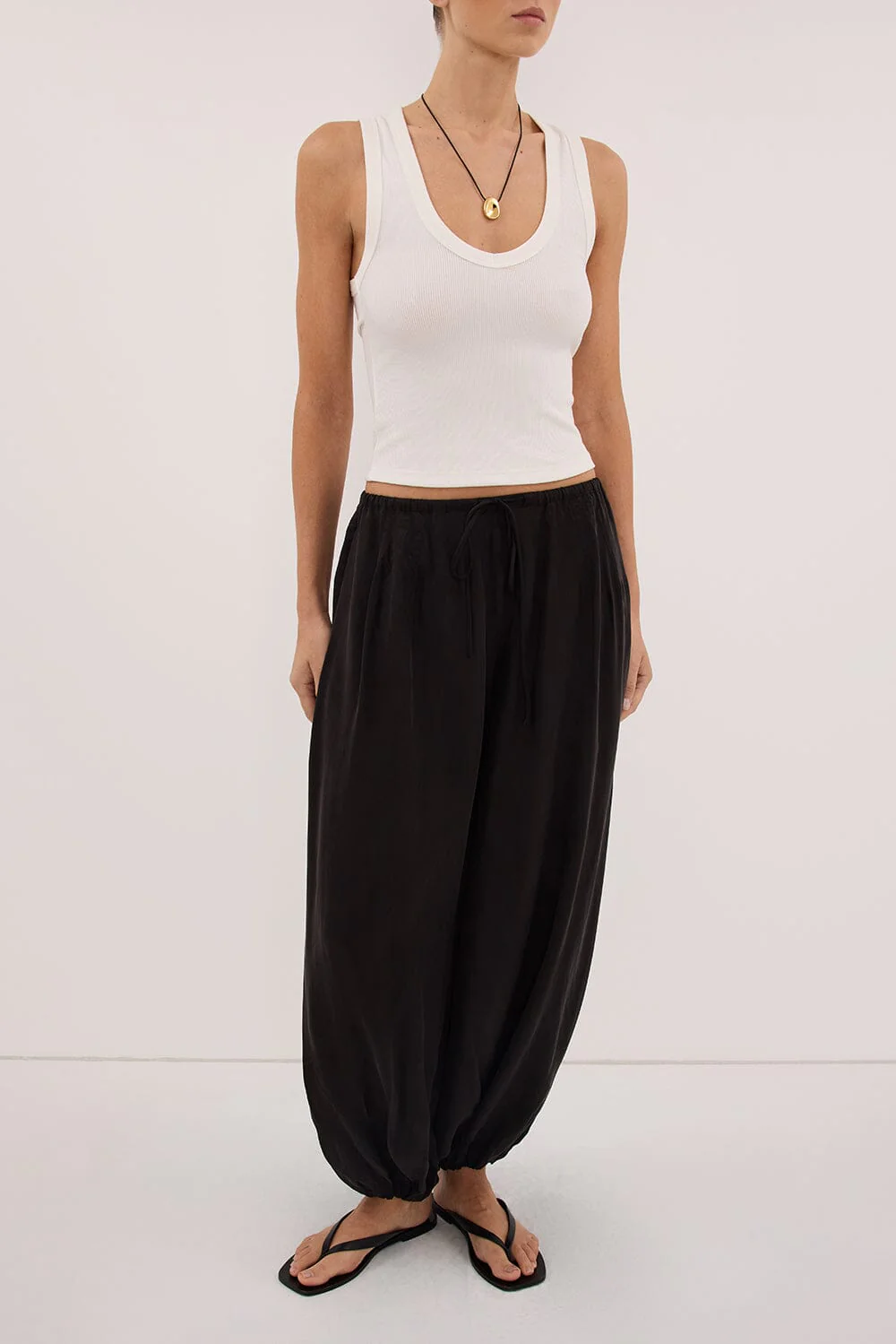 FRANCIS BLACK CUPRO BALLOON PANT - Image 2