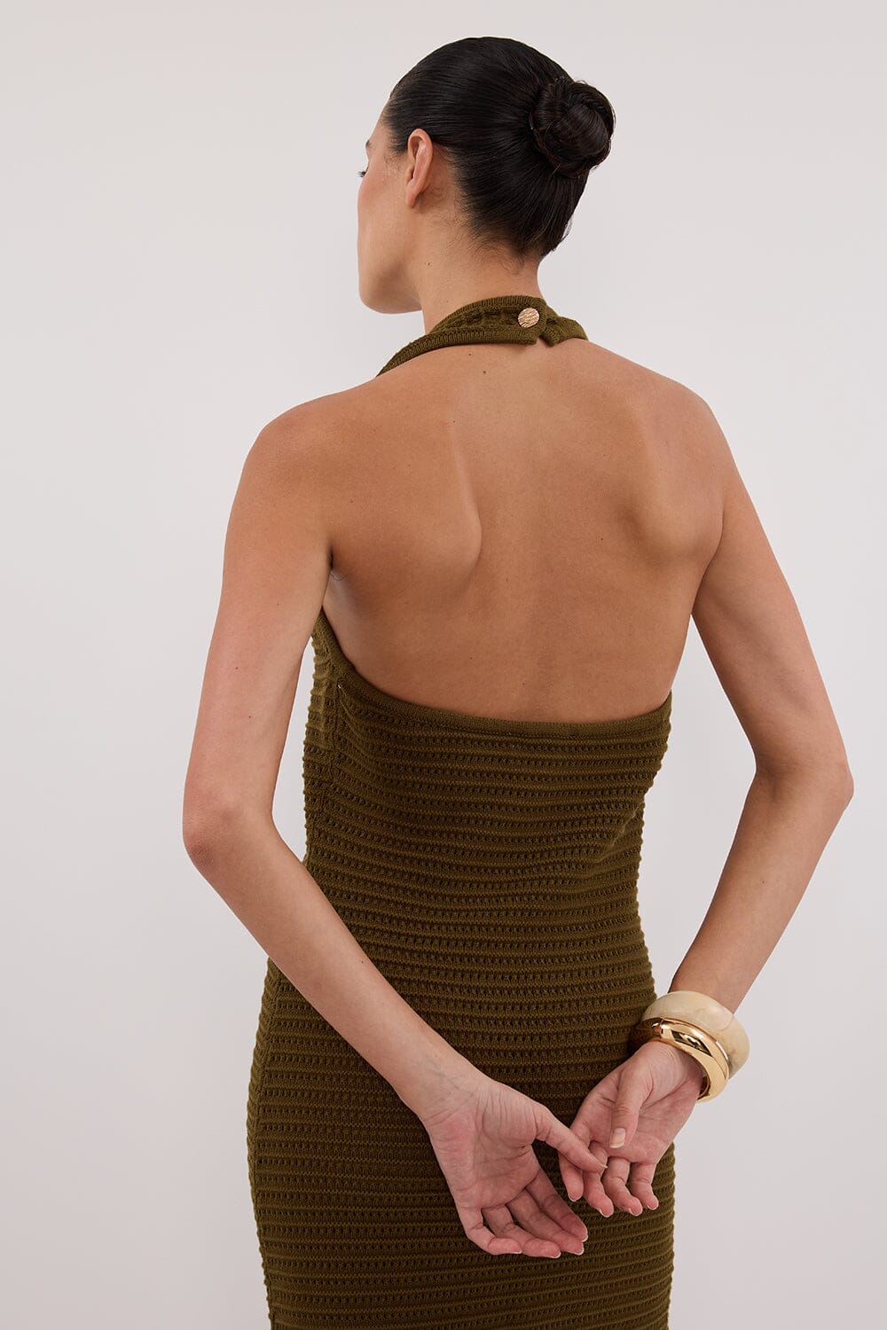 GINA OLIVE HALTER CROCHET MIDI DRESS - Image 6