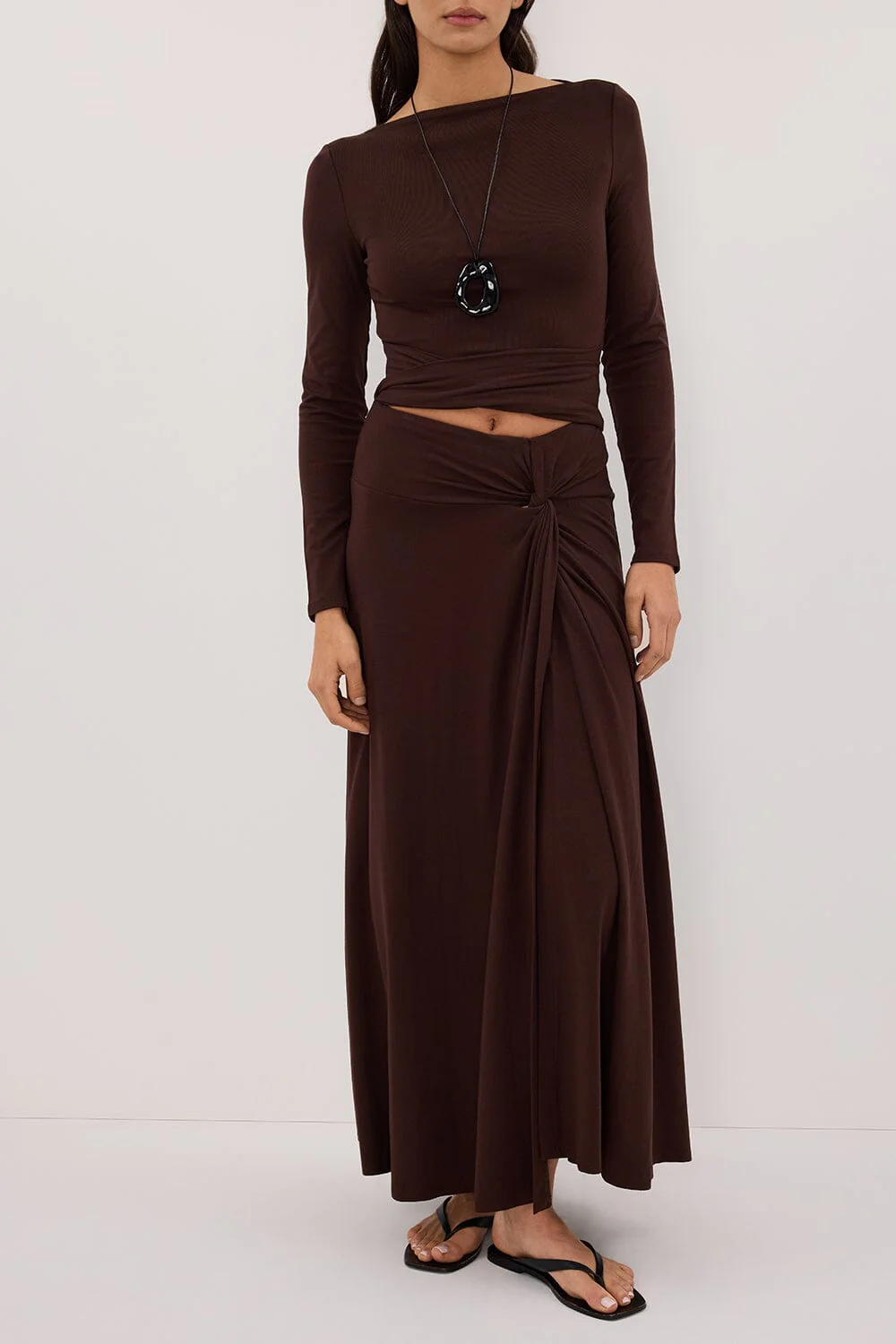 HADLEY CHOC TWIST MIDI SKIRT - Image 2