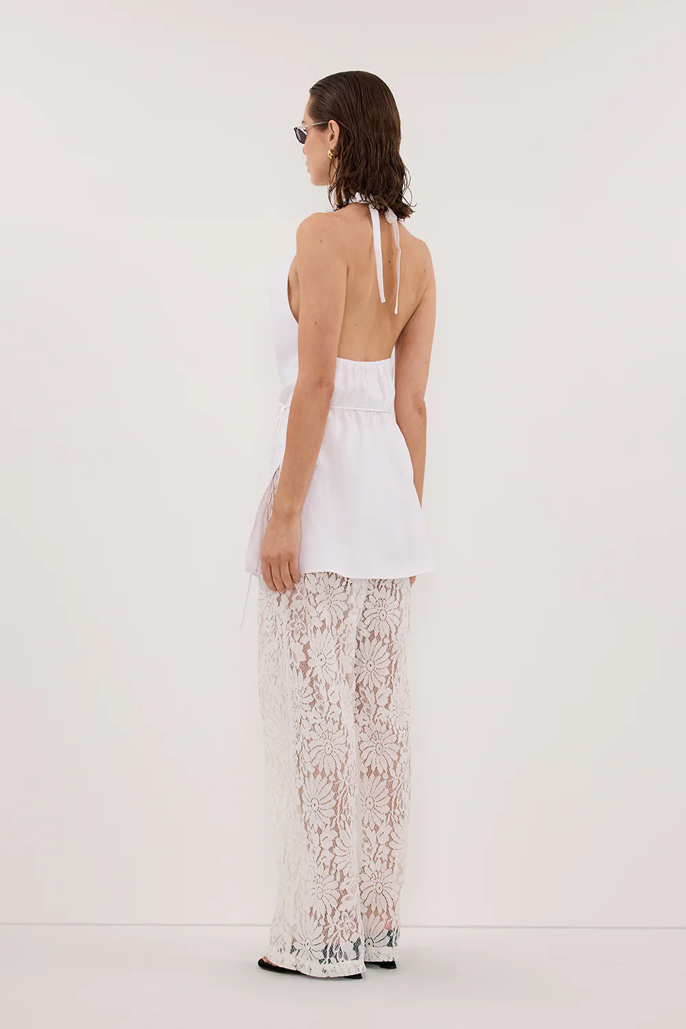 HAYLEE WHITE SLEEVELESS LINEN COWL TOP - Image 4