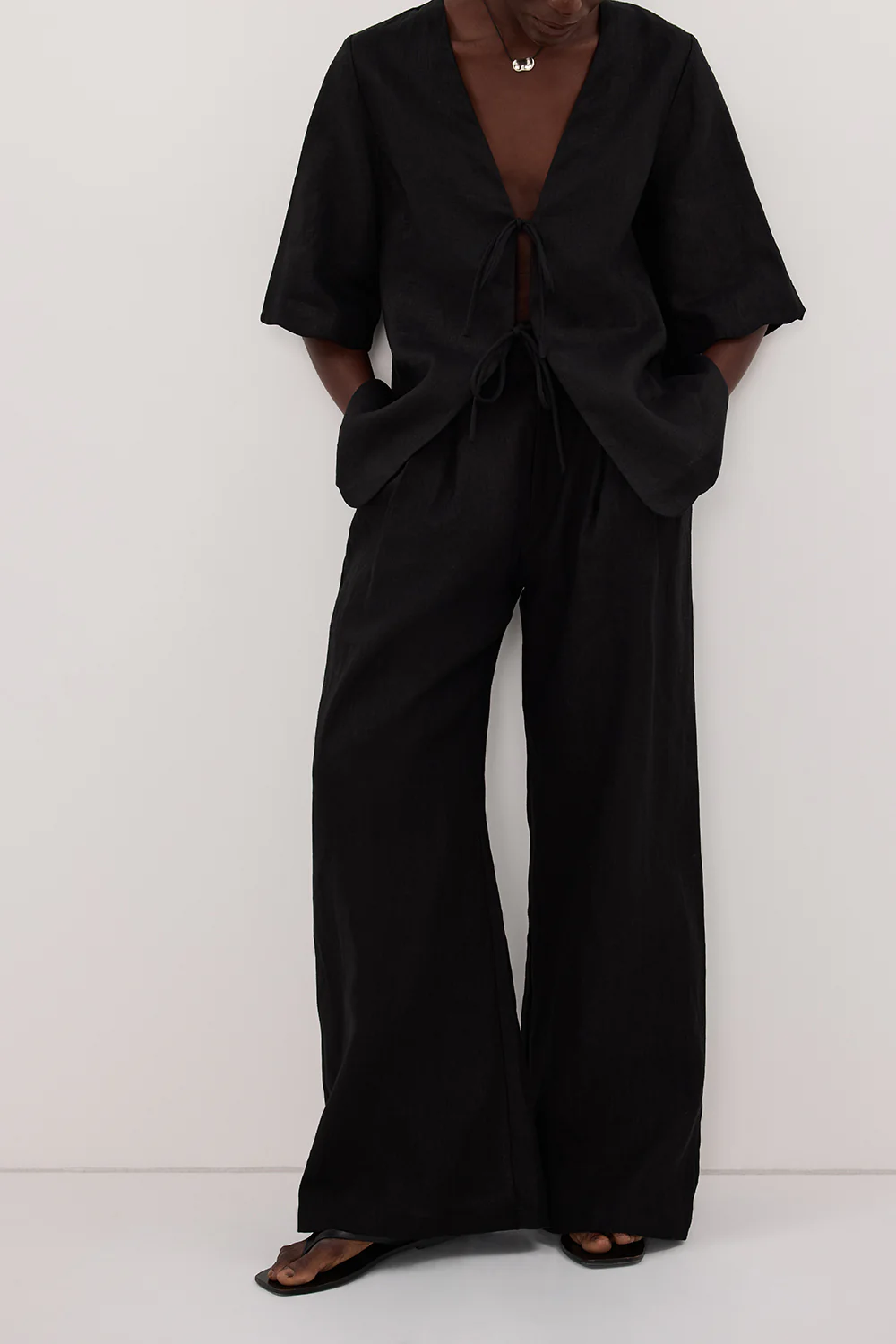 HOLDEN BLACK LINEN PANT - Image 2