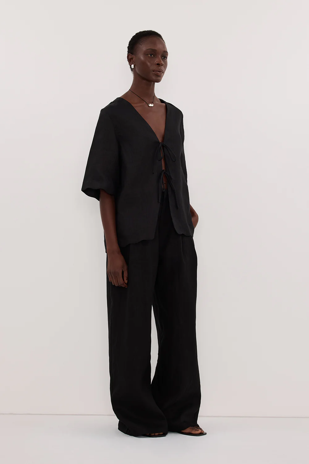 HOLDEN BLACK LINEN PANT - Image 3