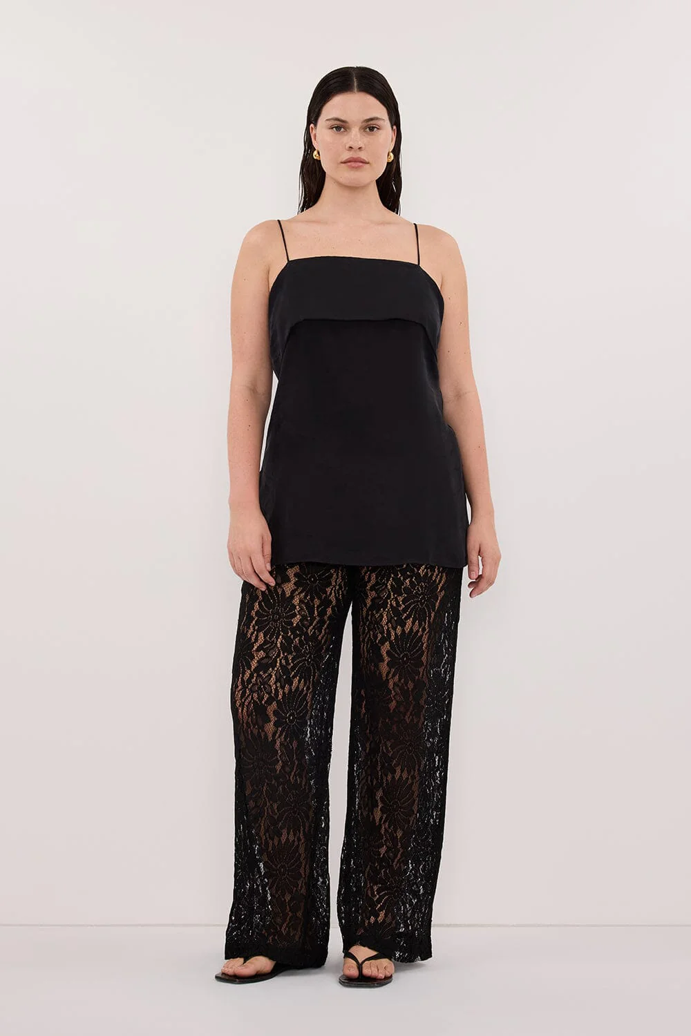 IDA BLACK SLEEVELESS FOLDOVER CAMI TOP - Image 6