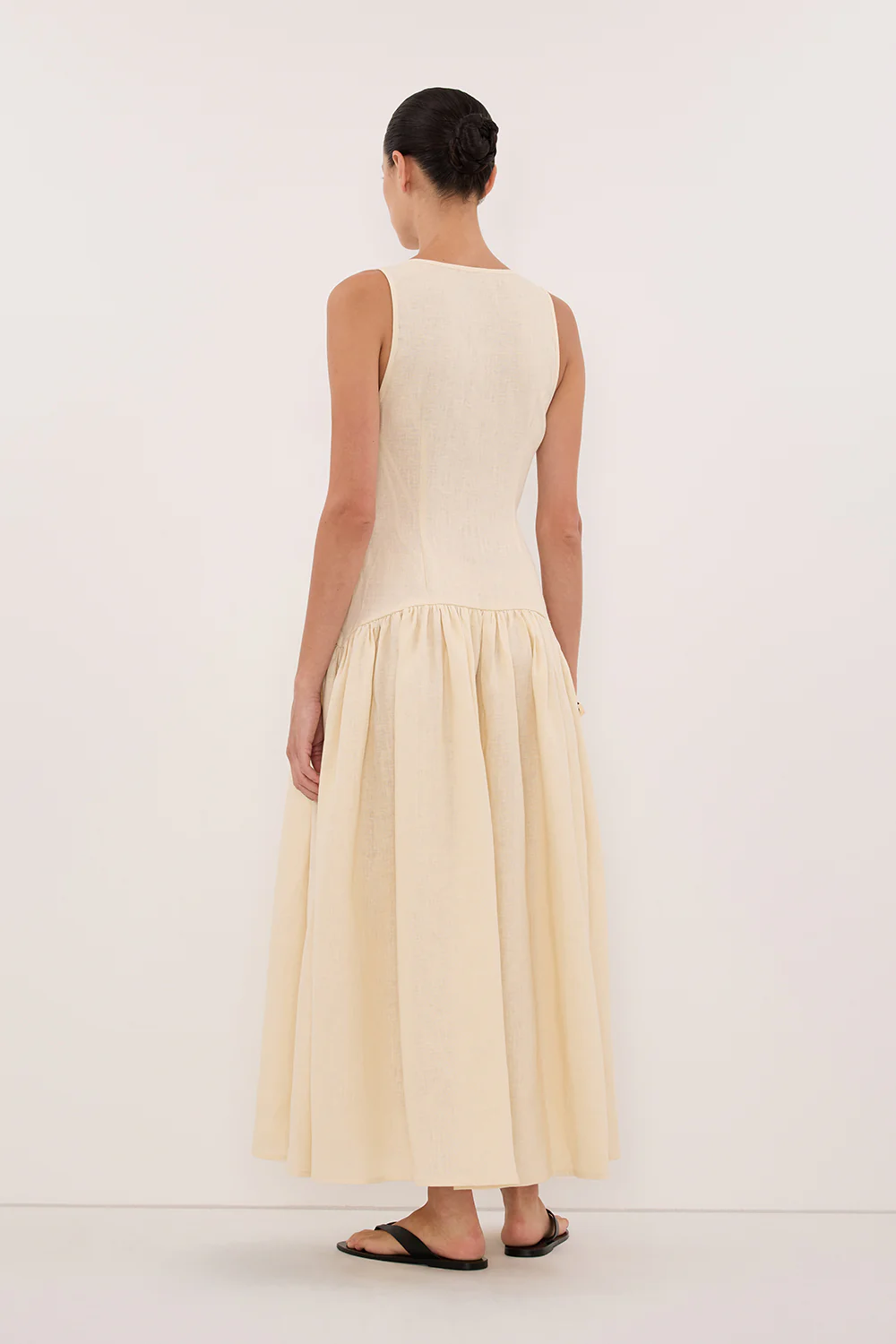 ILIO STRAW SLEEVELESS LINEN WRAP MIDI DRESS - Image 4