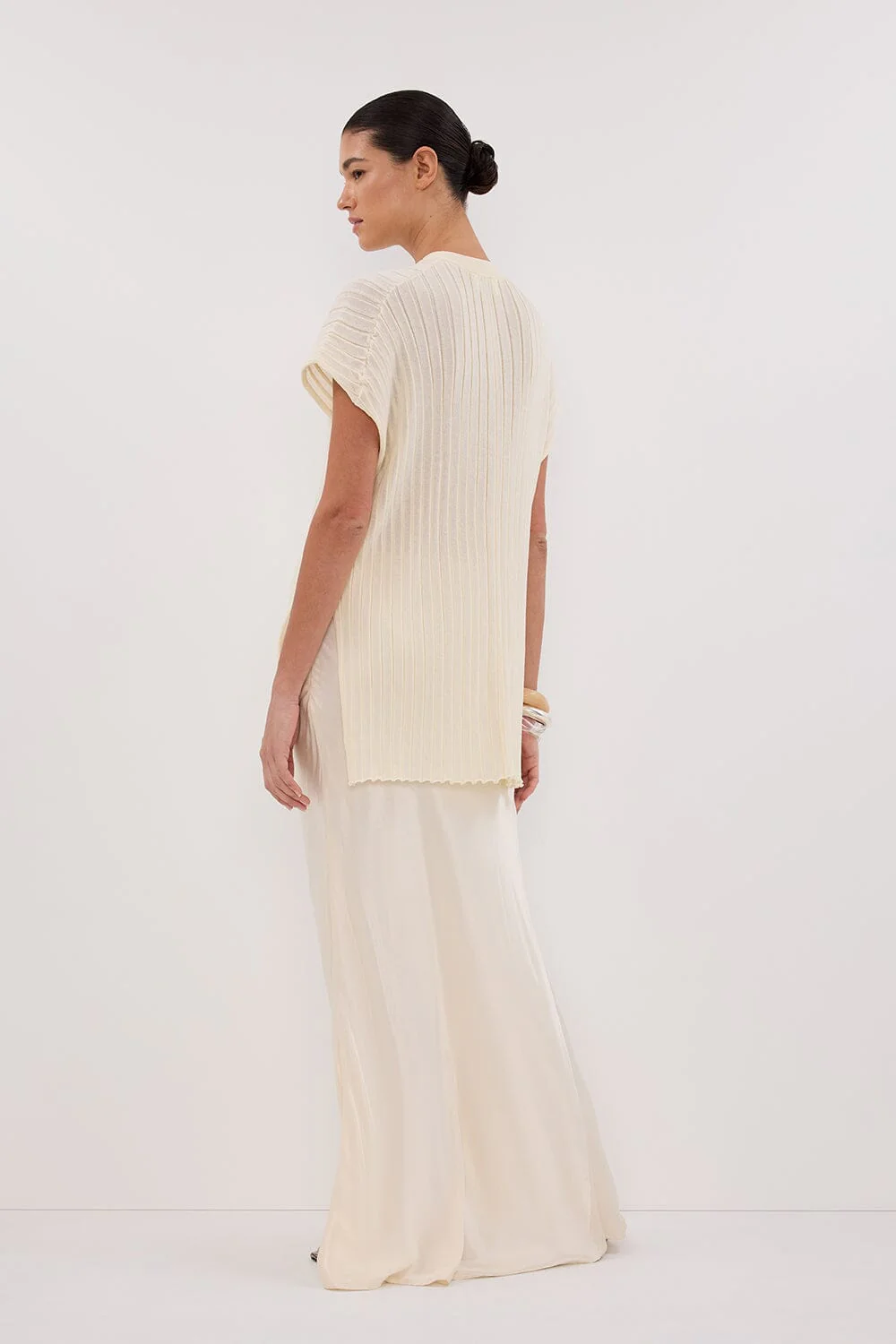 JADE CREAM SLEEVELESS KNIT TOP - Image 4