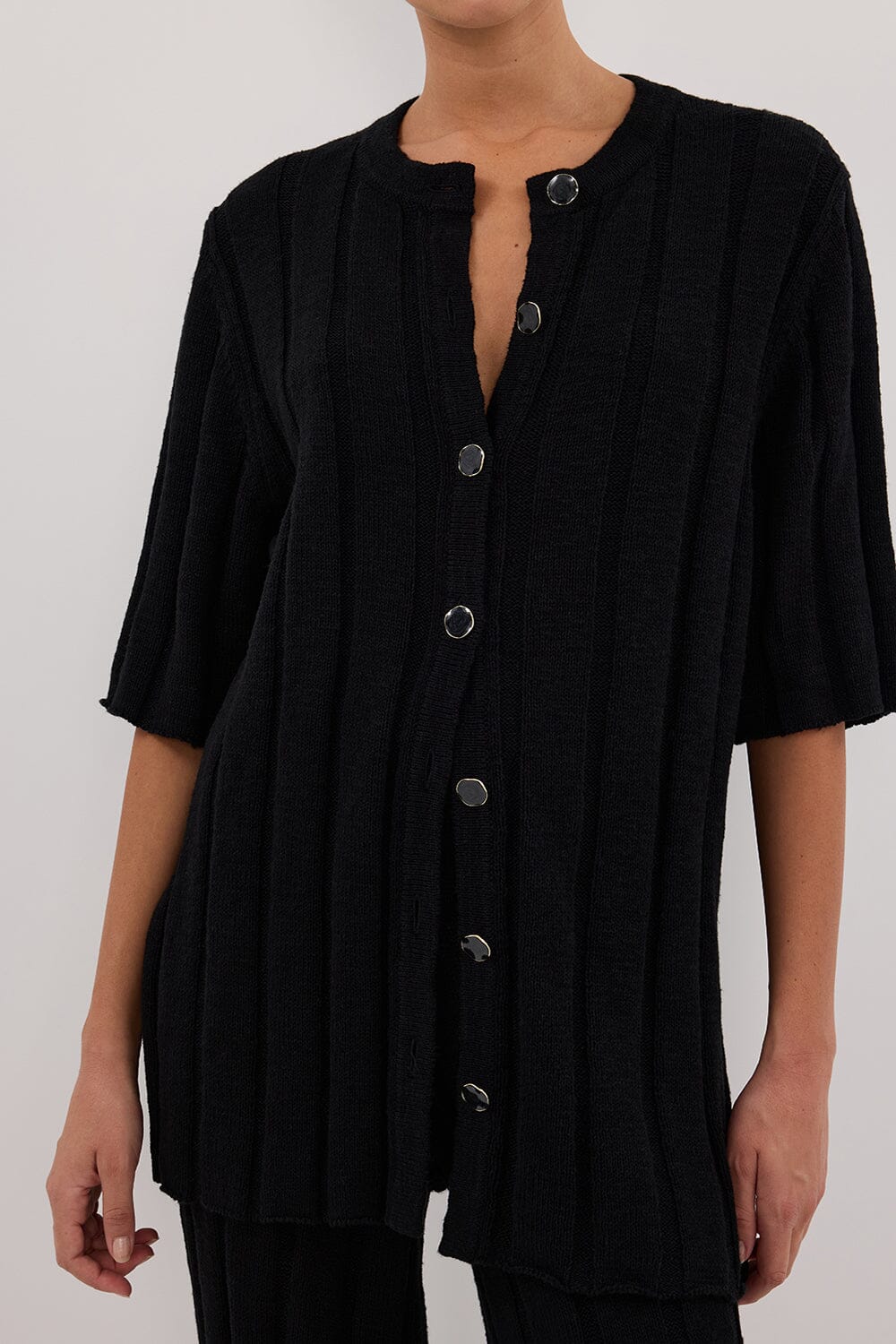 JAZZ BLACK BUTTON KNIT SHIRT - Image 6
