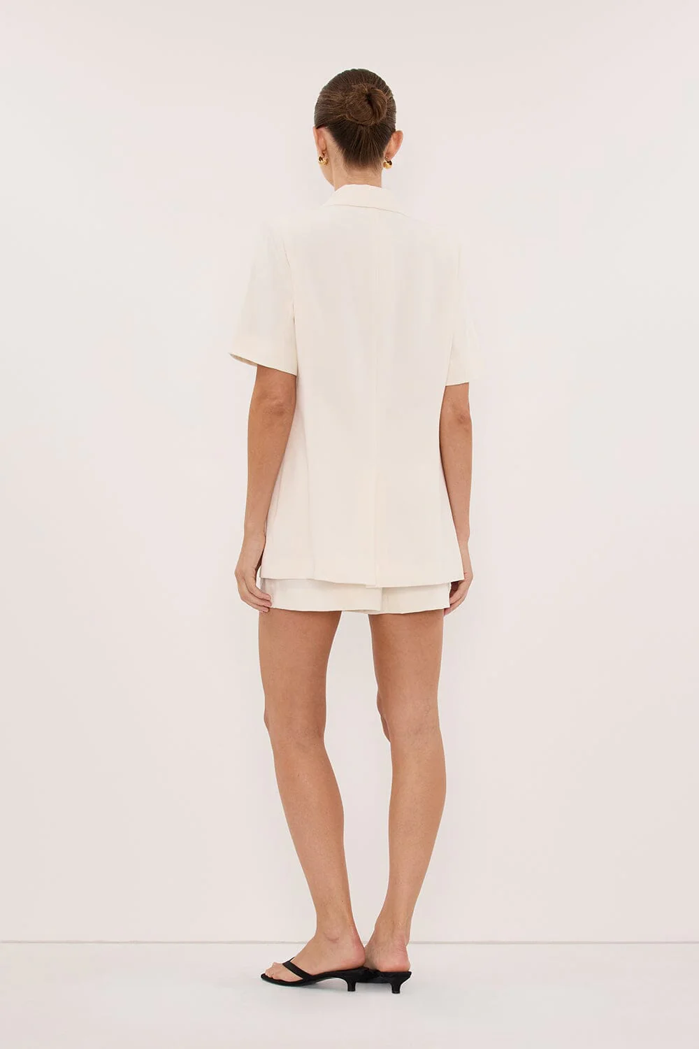 JORDY CREAM SHORT SLEEVE BLAZER - Image 4