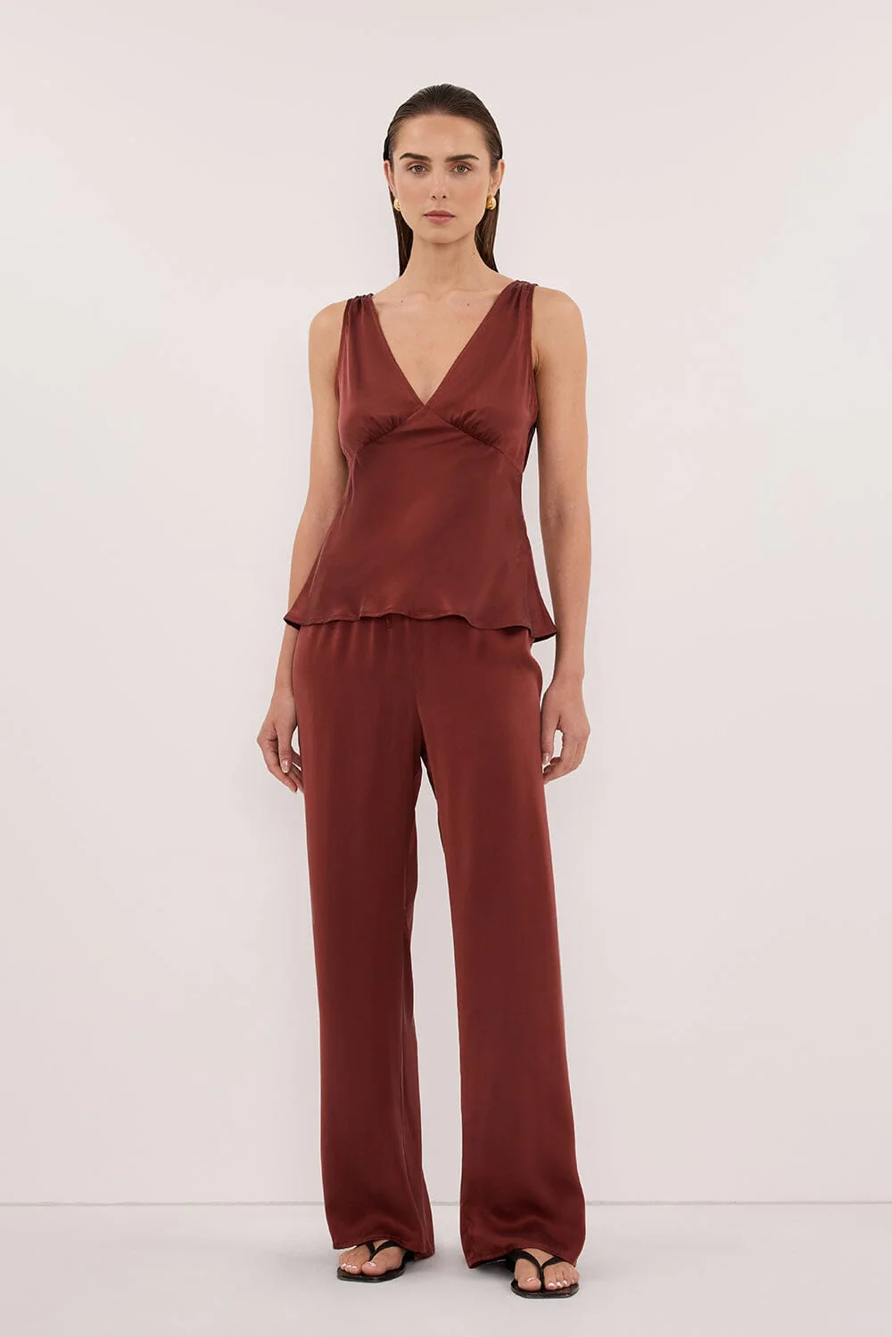 JORJA SAHARA SLEEVELESS SILK TOP - Image 3