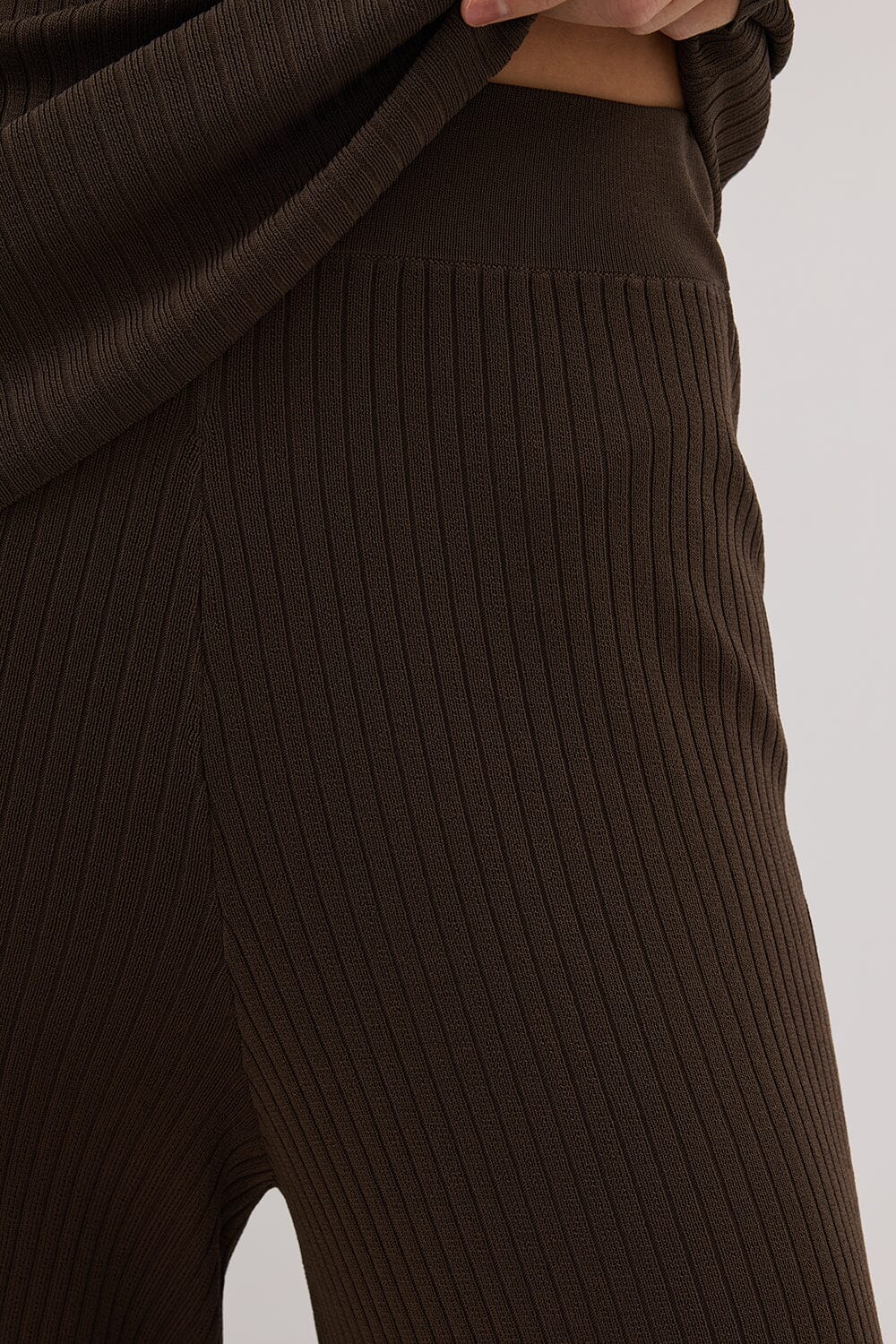 JOY DARK OLIVE KNIT PANT - Image 5