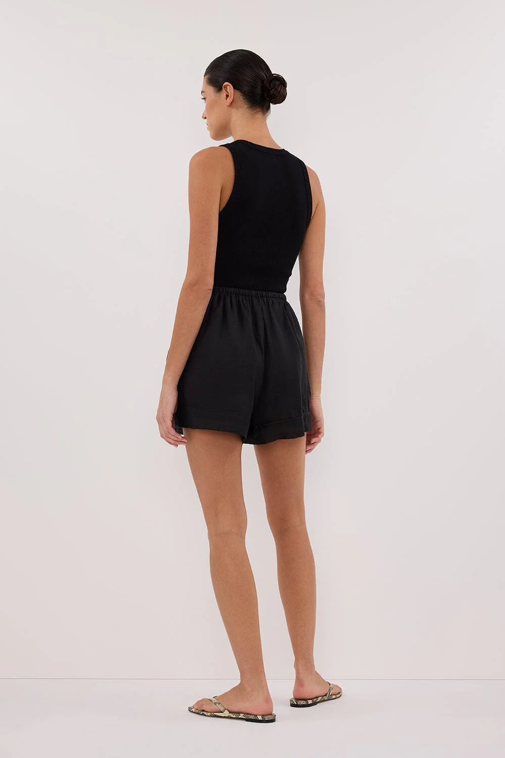 KAI BLACK RAMIE SHORT - Image 4