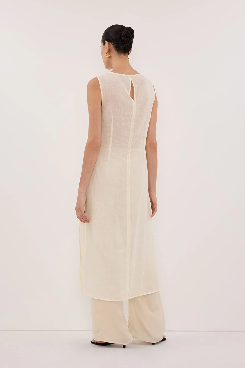KAI STRAW SLEEVELESS RAMIE TUNIC TOP - Image 4