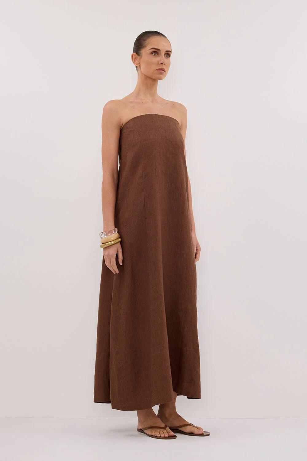 KINSLEY FONDANT LINEN STRAPLESS MIDI DRESS - Image 3