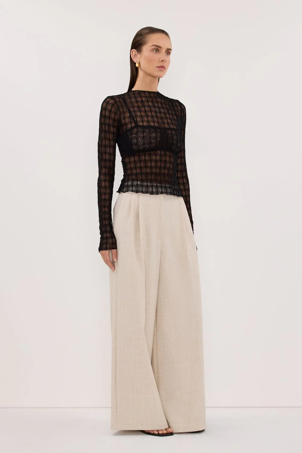 LEIA BLACK LONG SLEEVE LACE KNIT TOP - Image 3