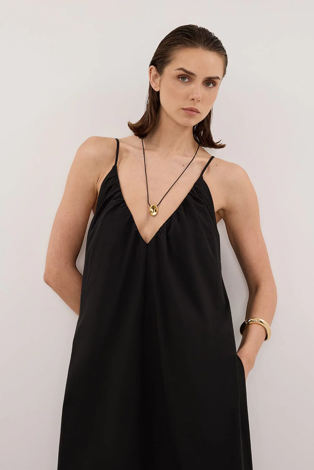 LIANA BLACK SLEEVELESS POPLIN TENT MIDI DRESS - Image 3