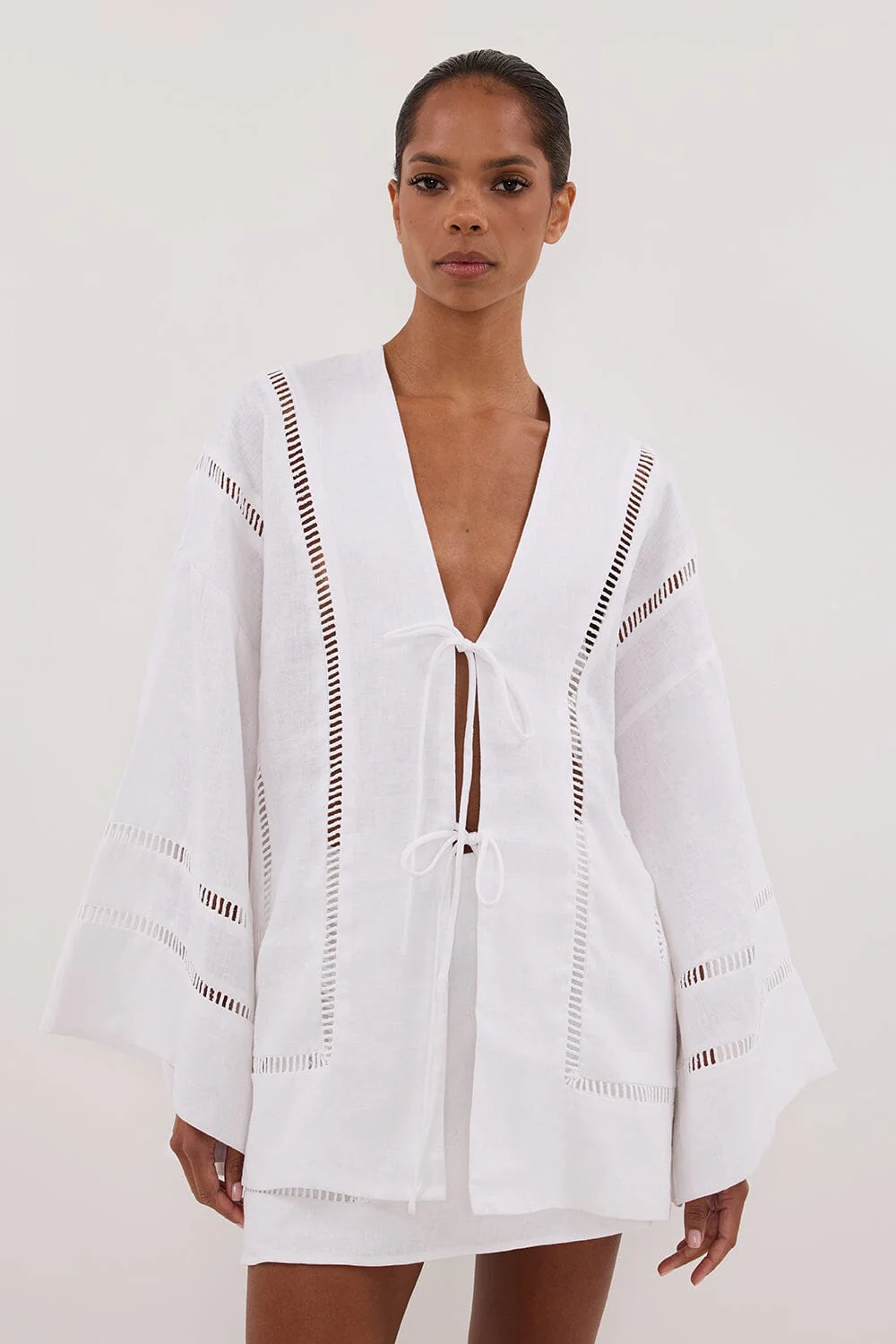 LINDSAY WHITE LINEN KIMONO TOP - Image 2