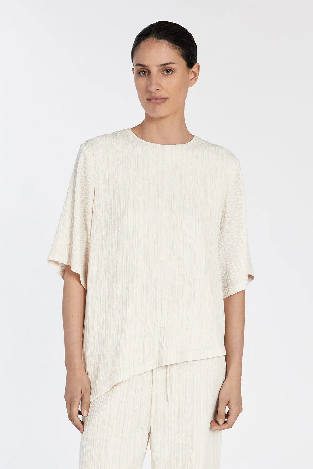 LOZ CREAM ASYM BOXY TEE - Image 2
