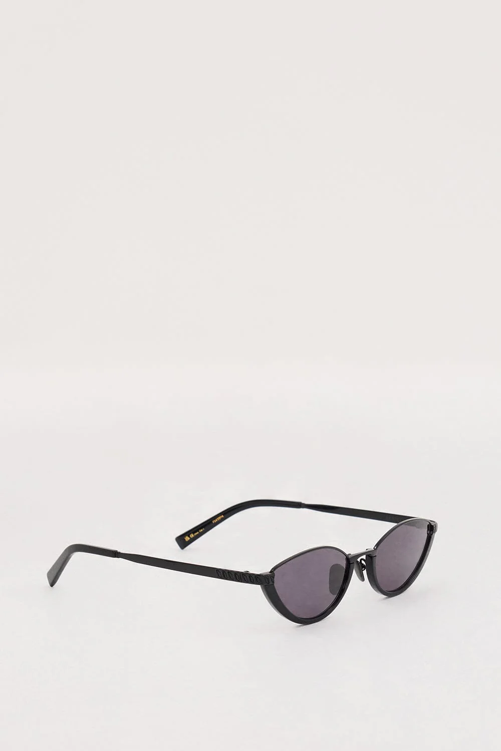 LUV LOU THE LIA BLACK SUNGLASSES - Image 3