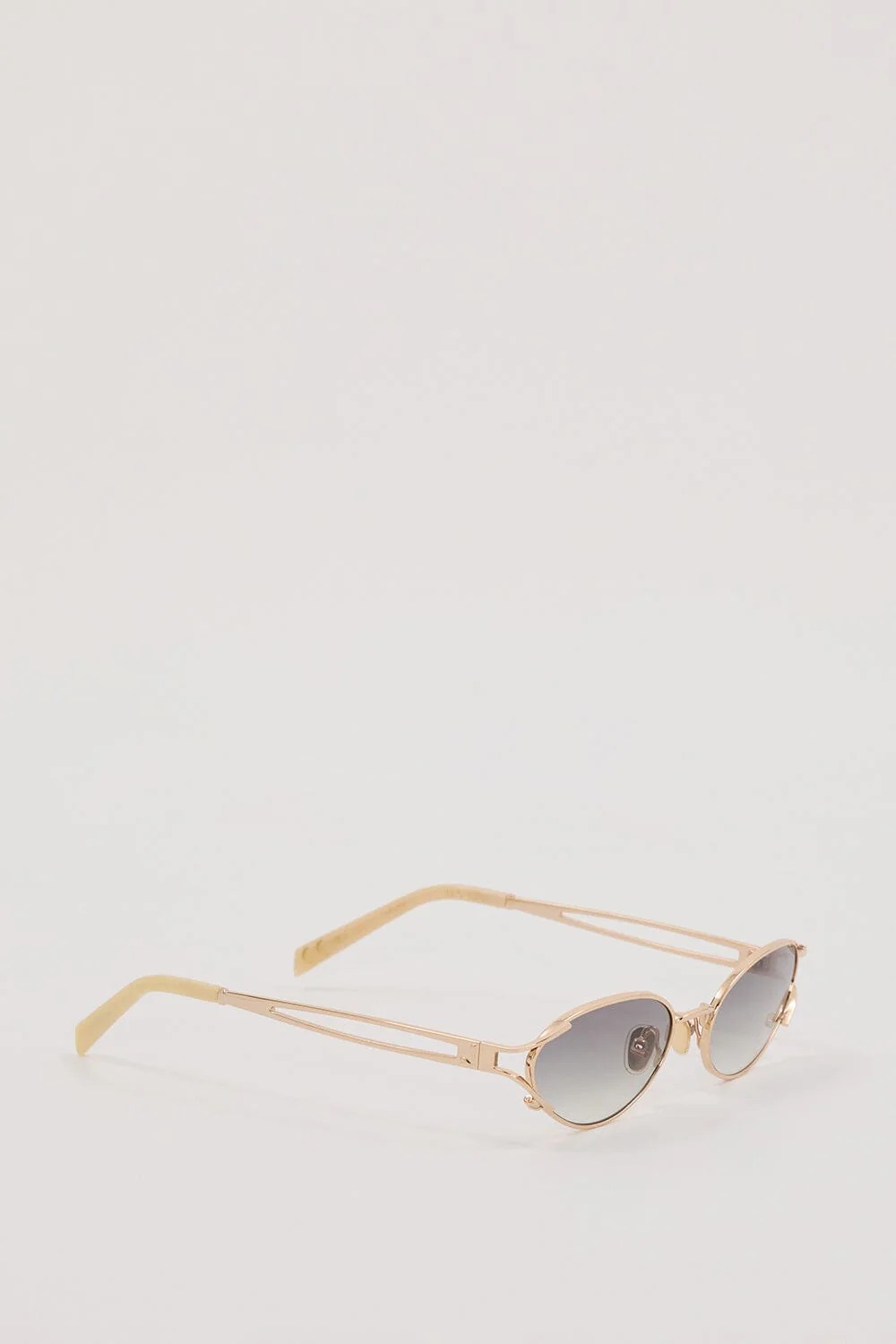 LUV LOU THE PALOMA CHARCOAL GRAD SUNGLASSES - Image 3