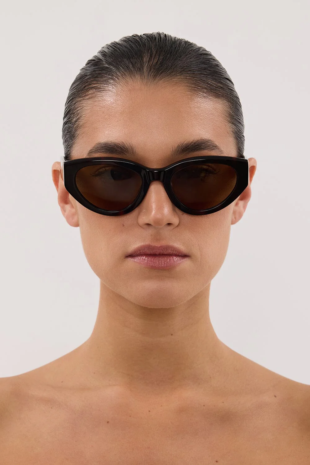 LUV LOU THE POPPY TORT SUNGLASSES - Image 4