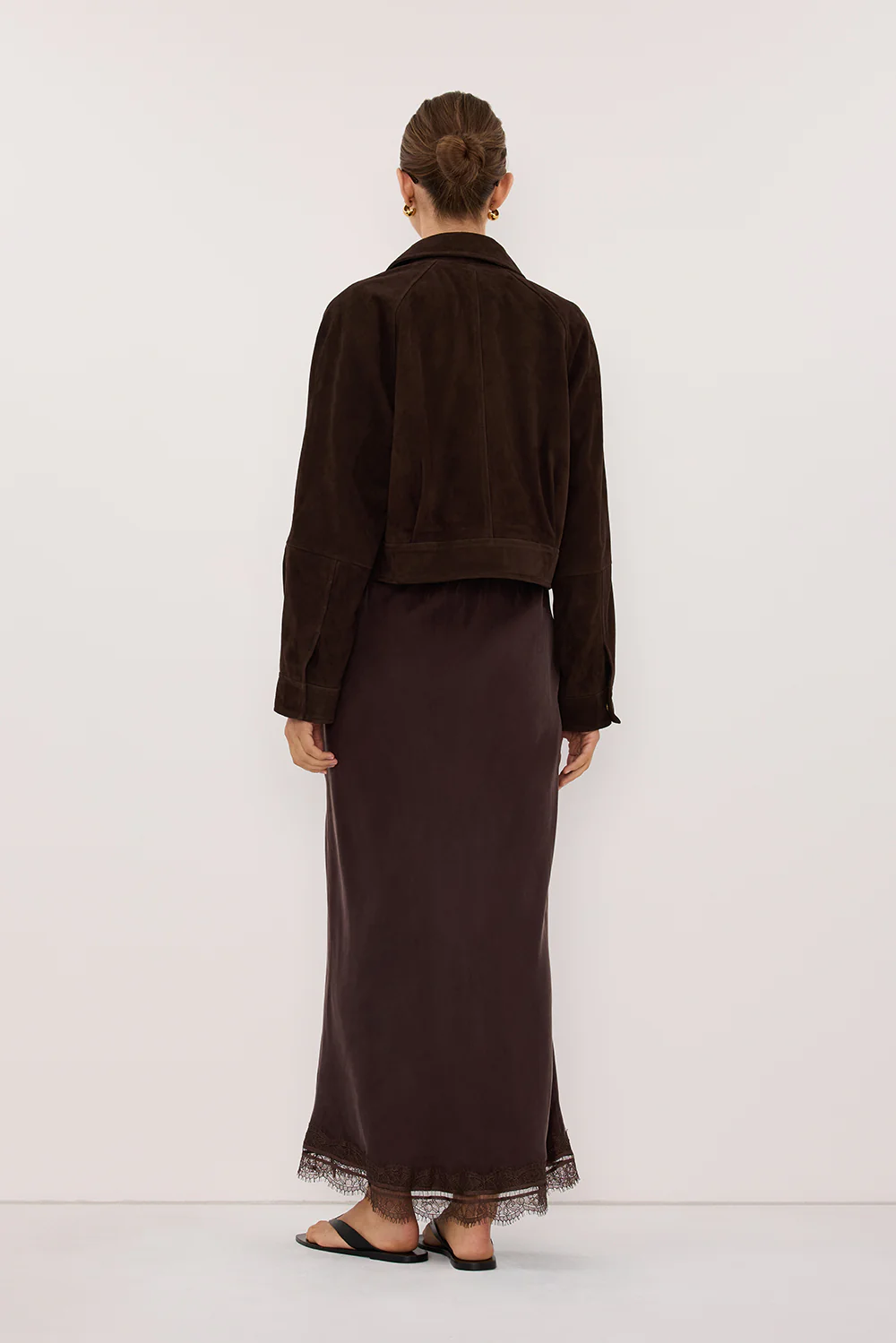 MAEVE BITTER CHOC SUEDE CROPPED JACKET - Image 5