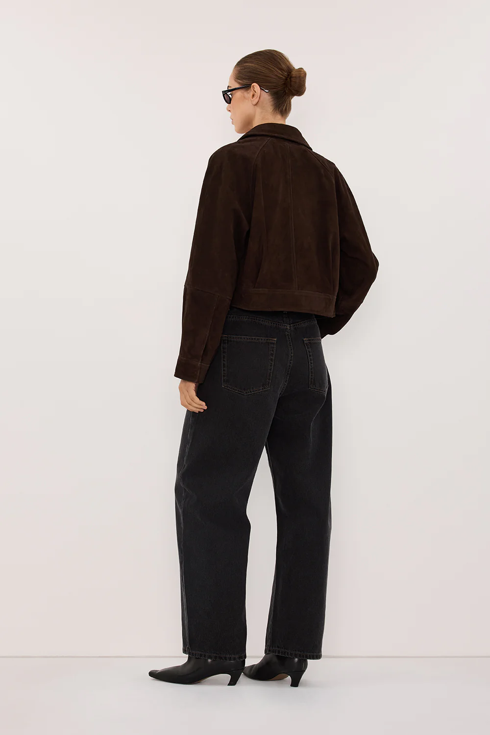 MAEVE BITTER CHOC SUEDE CROPPED JACKET - Image 8